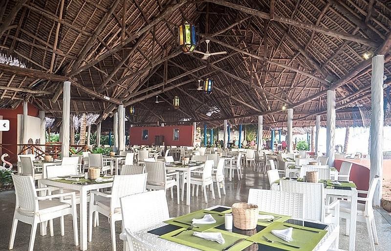 Kiwengwa Beach Resort 8