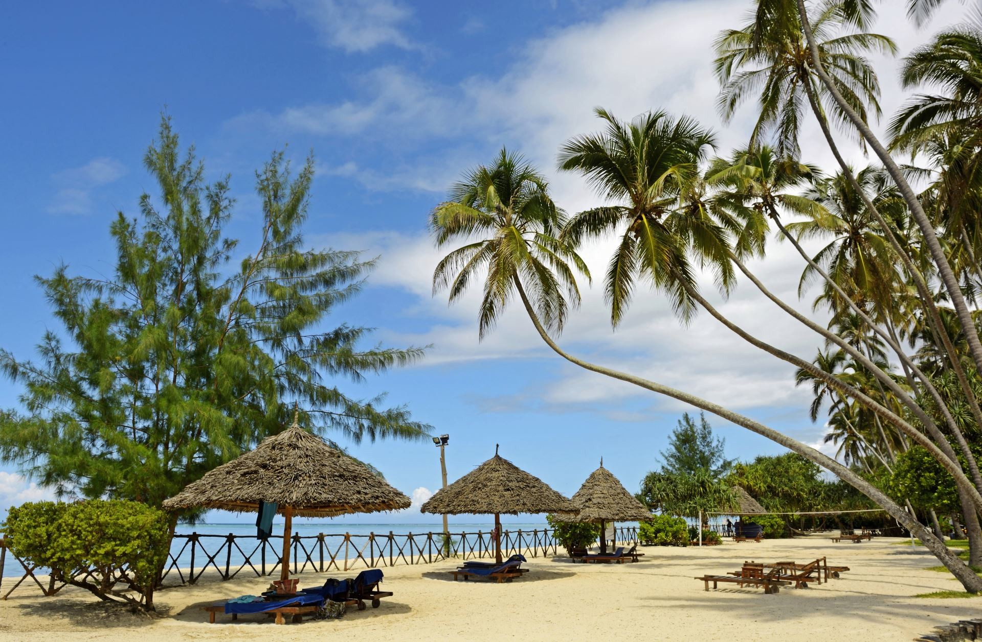 Ocean Paradise Resort 9