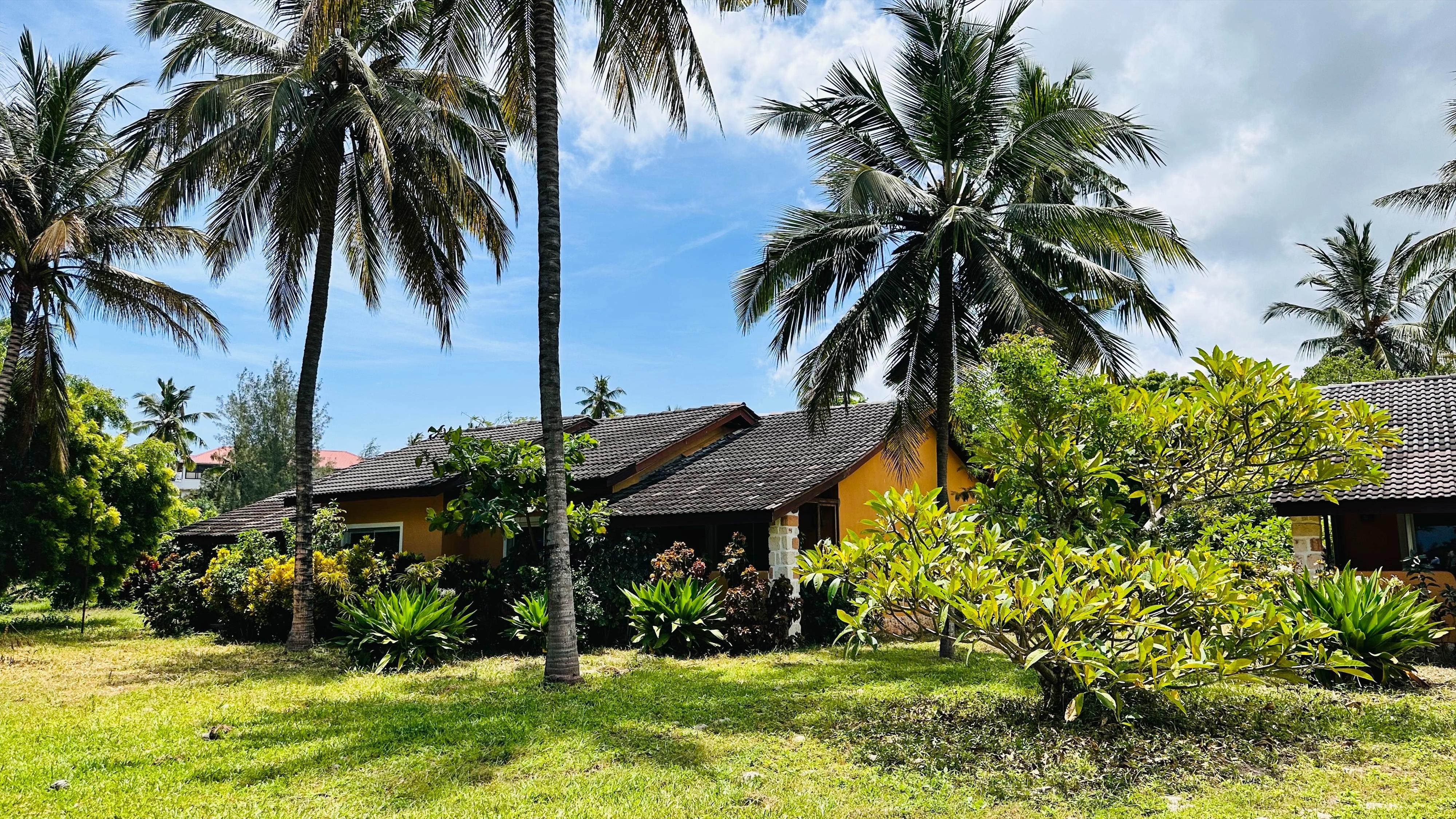 Palumbo Mnemba View Resort 12