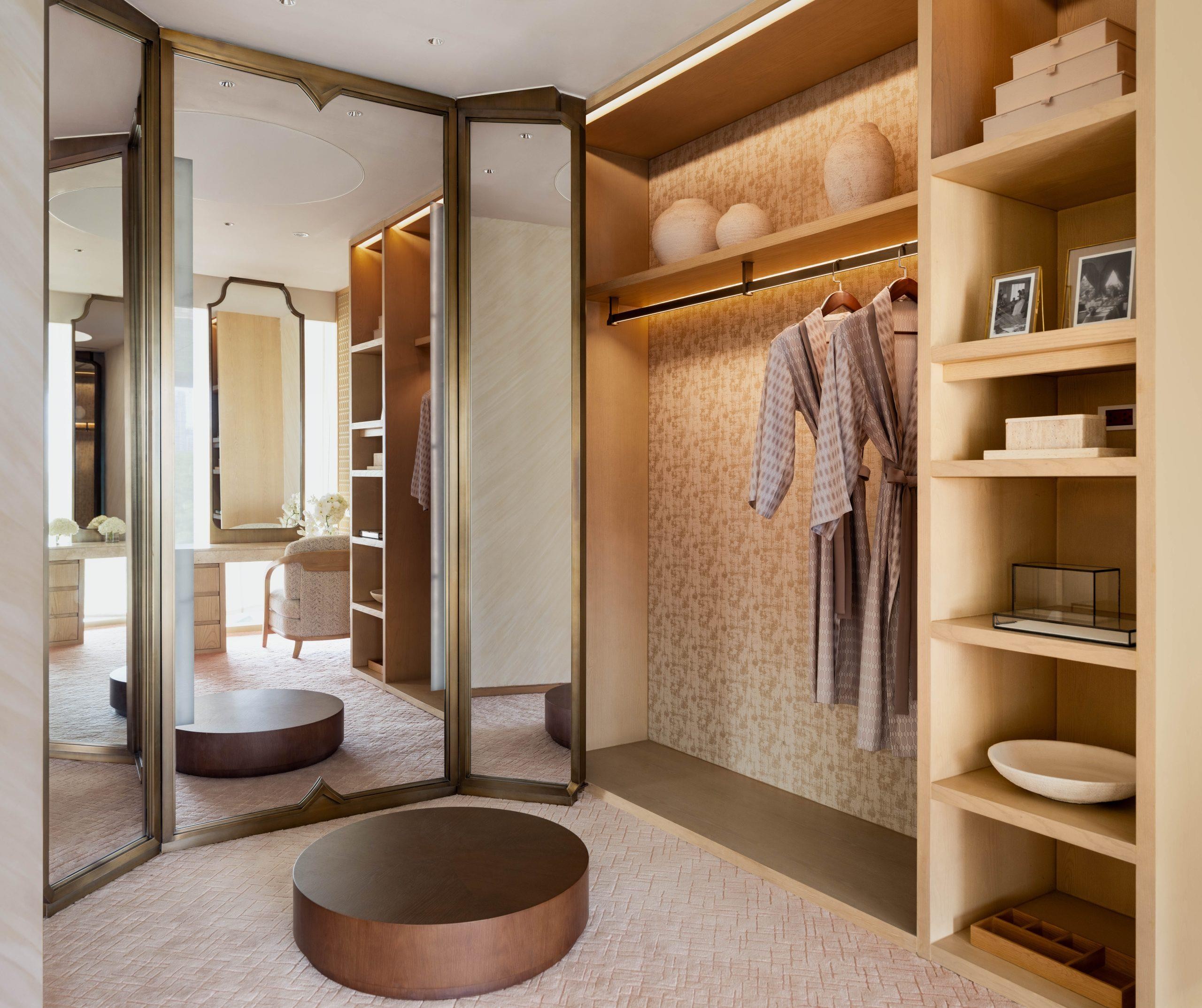 Dusit Thani Bangkok 13