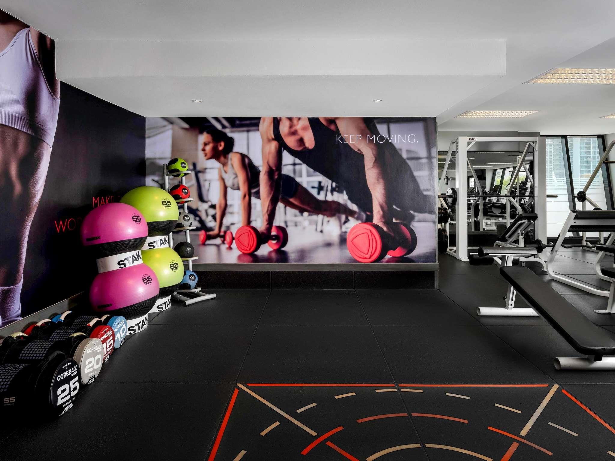 Grand Mercure Bangkok Atrium 17