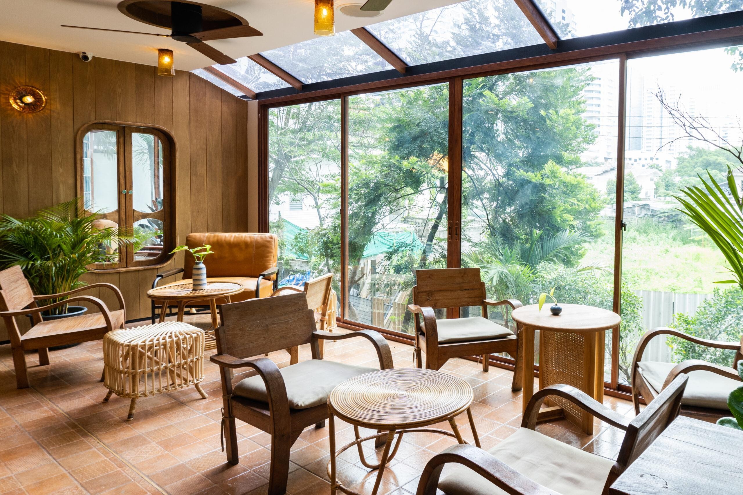 Tints Of Blue Hotel 11