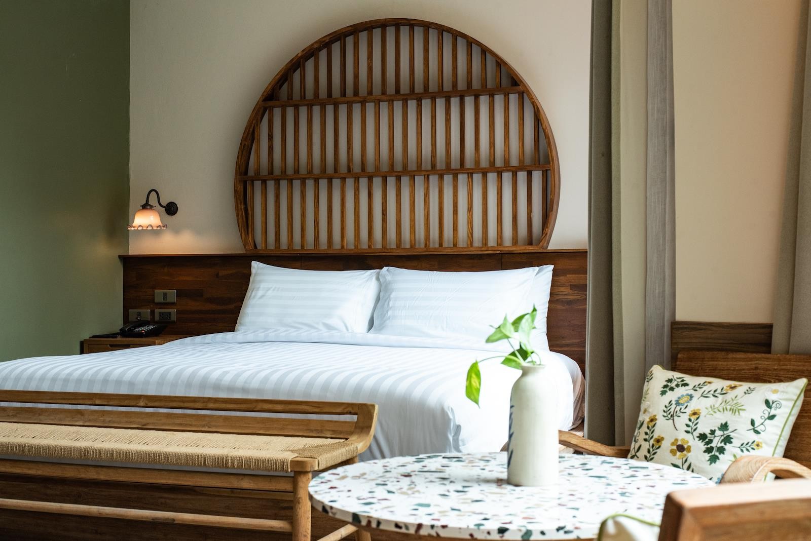 Tints Of Blue Hotel 7