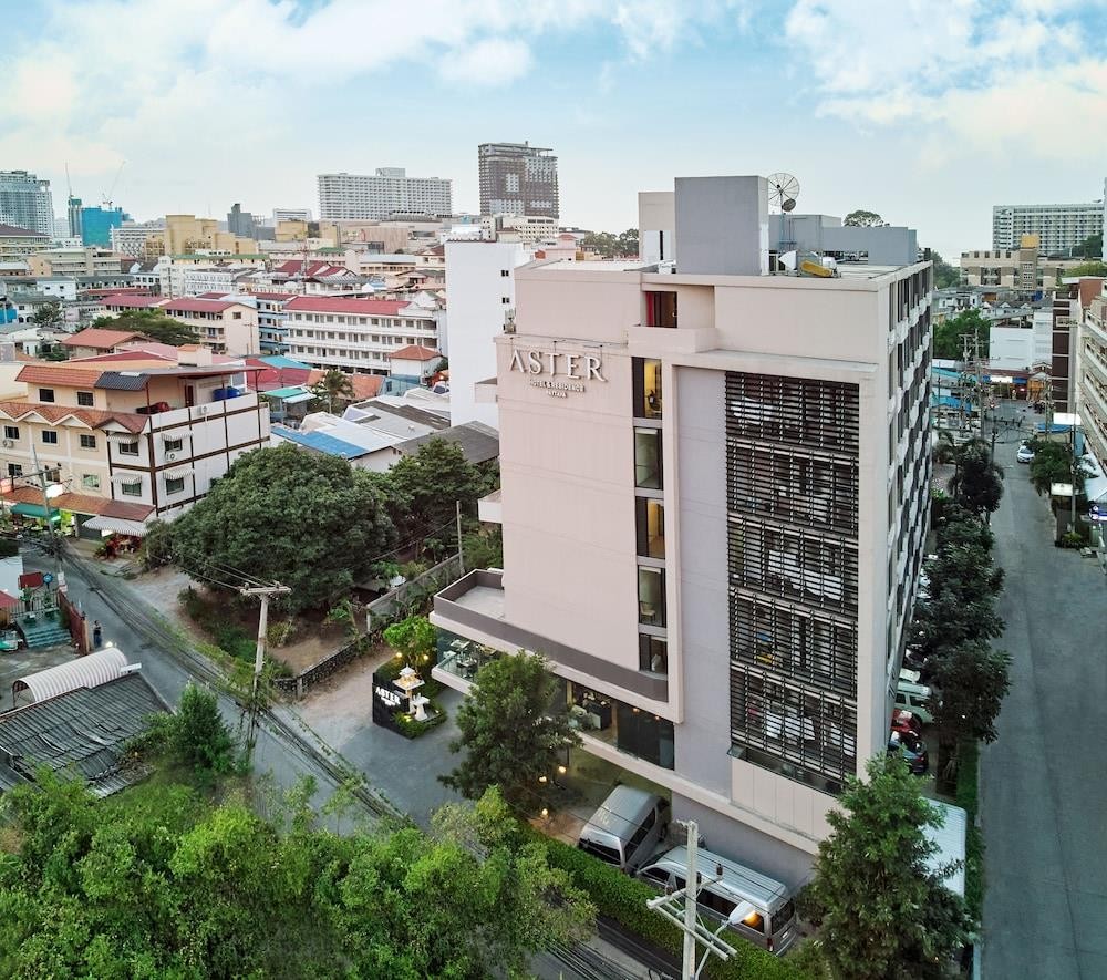 Aster Hotel and Residence (ex At Mind Premier Suites Hotel)