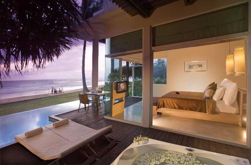 Aleenta Phuket Resort and Spa