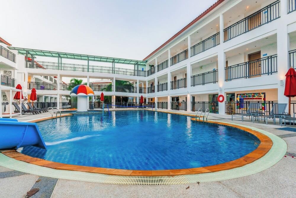 Holiday Inn Resort Phuket Karon Beach