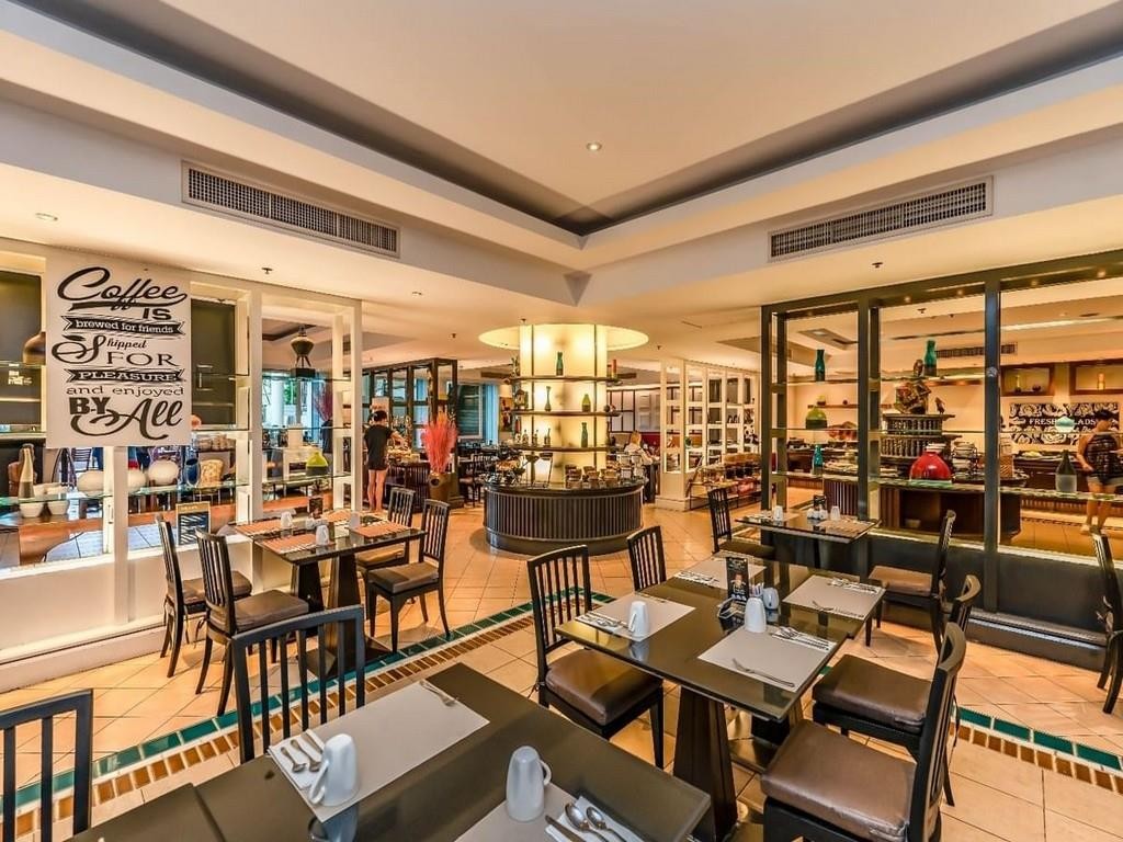 Paradox Resort Phuket 13