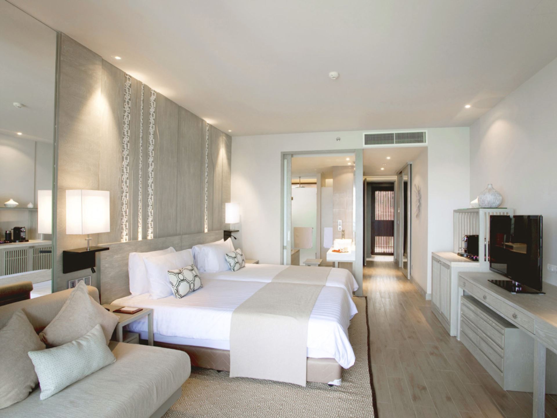 Pullman Phuket Arcadia Naithon Beach 9