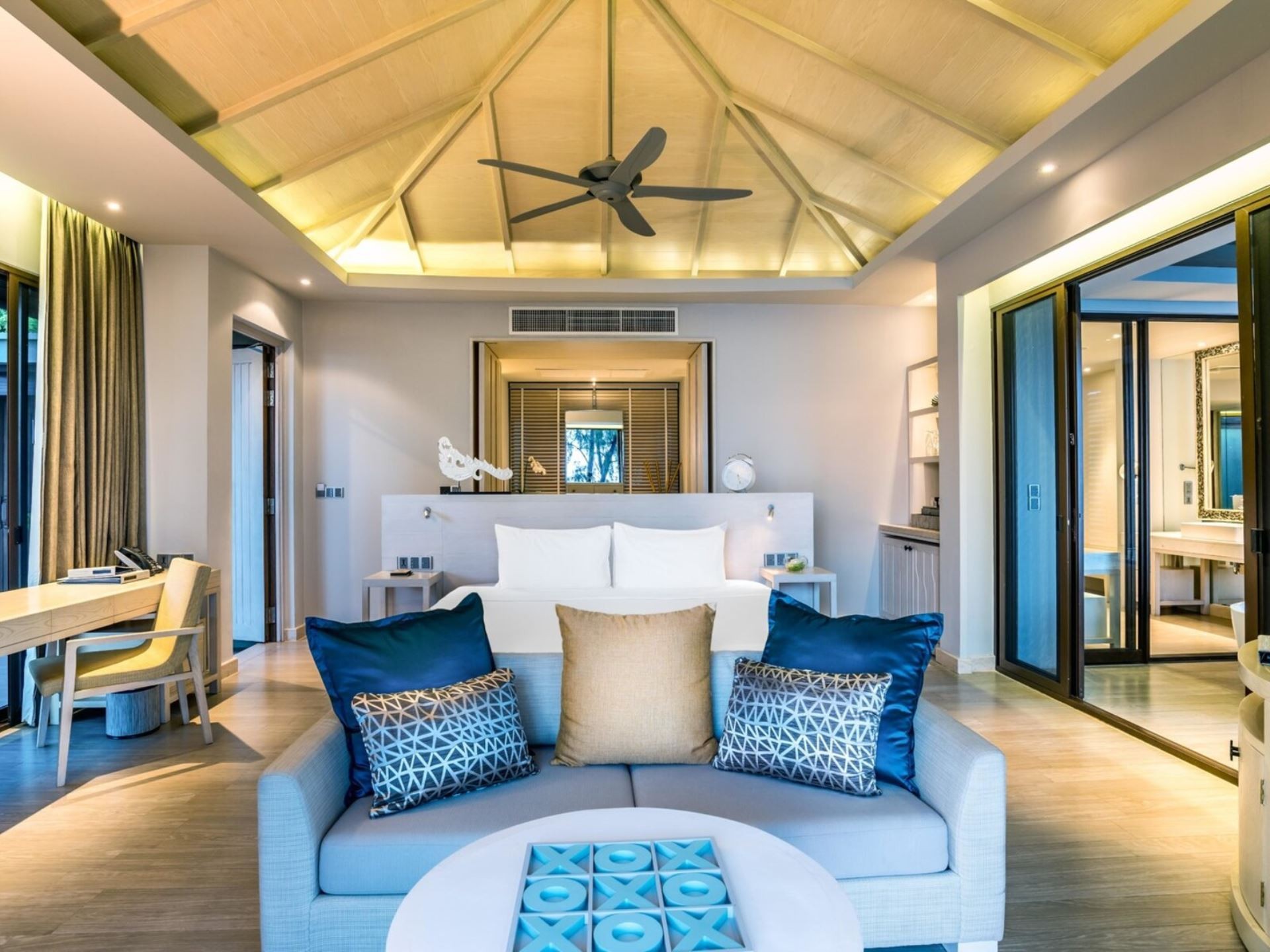 Pullman Phuket Arcadia Naithon Beach 10