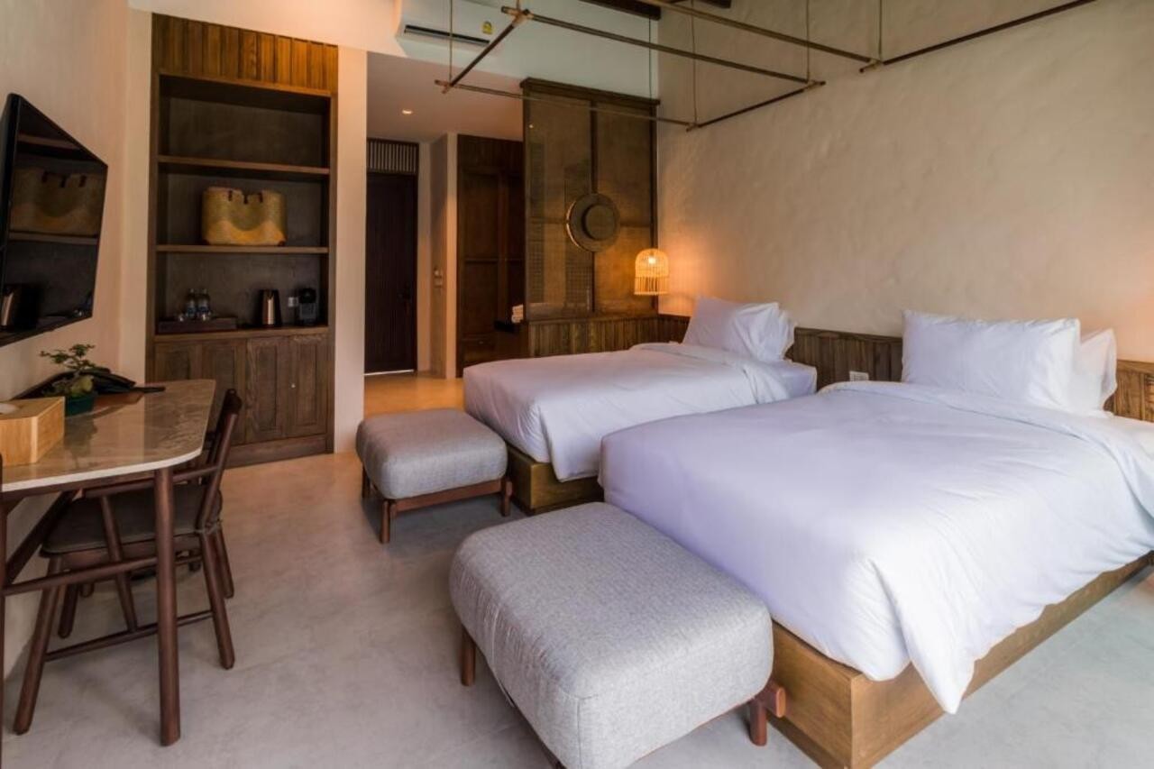 The Flow Samui Beach Resort 8