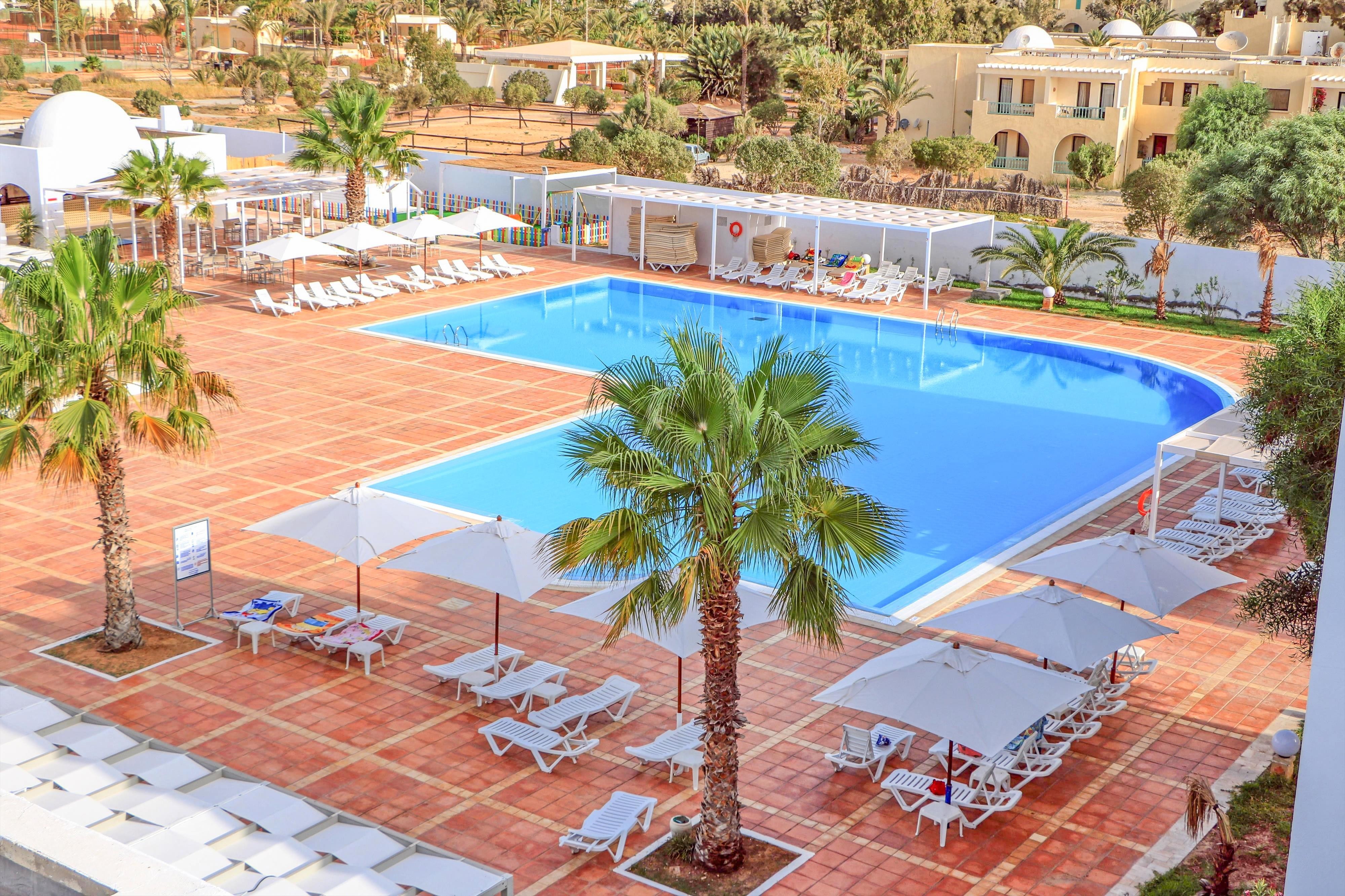 Meninx Resort Spa & Aqua Park  2