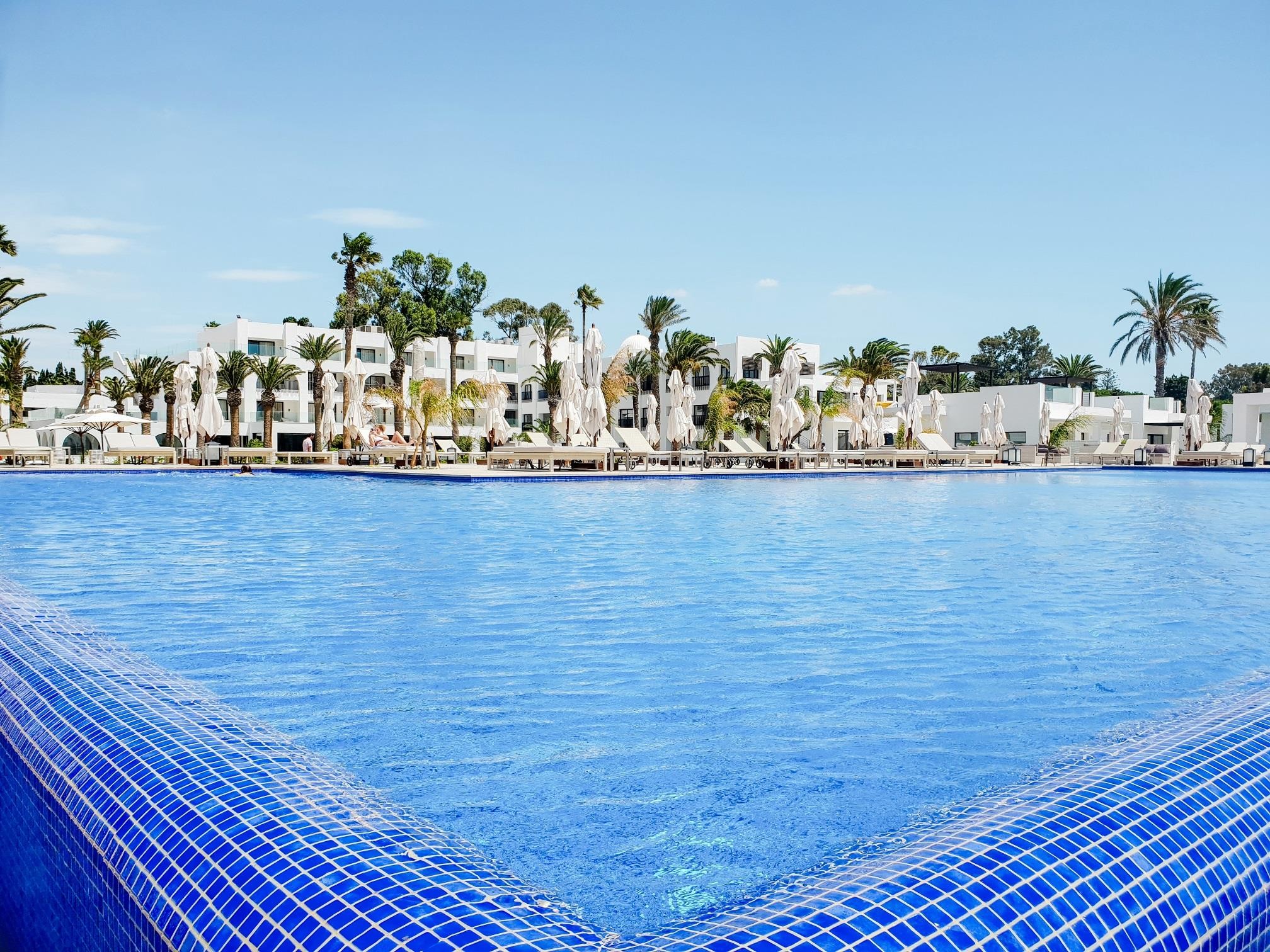 Les Orangers Garden Villa & Bungalows 2