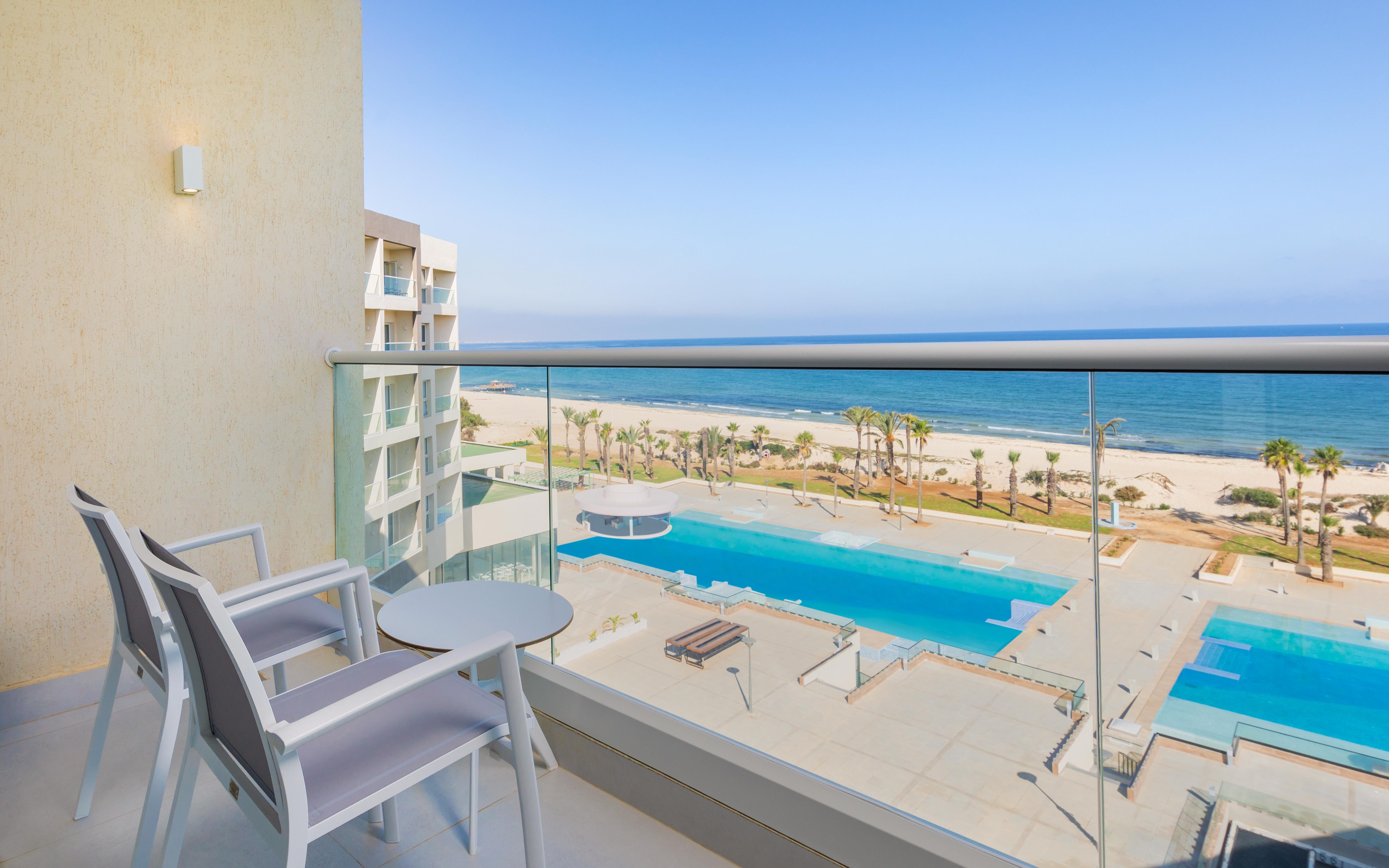 Hilton Skanes Beach Resort – fotka 1