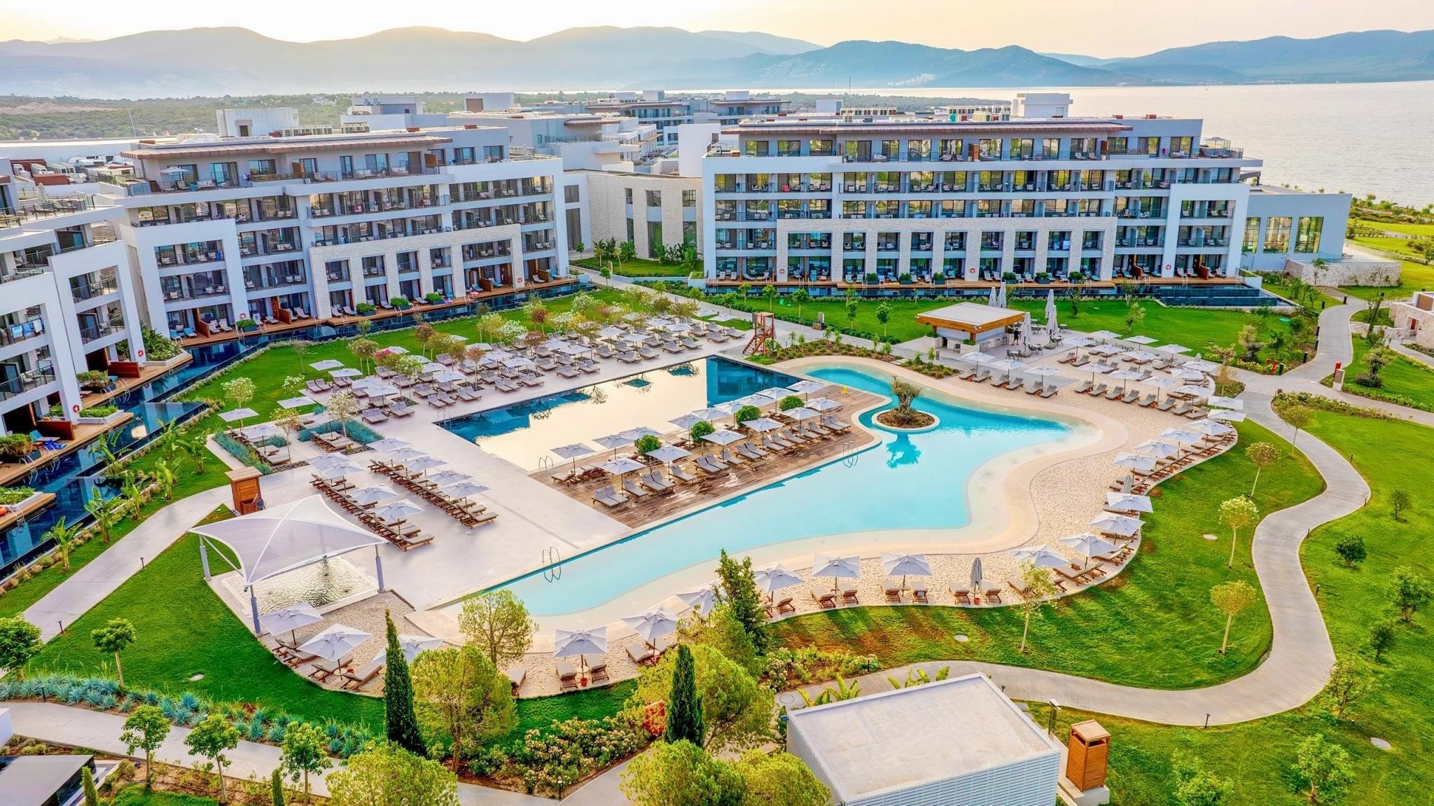 Anda Barut Collection