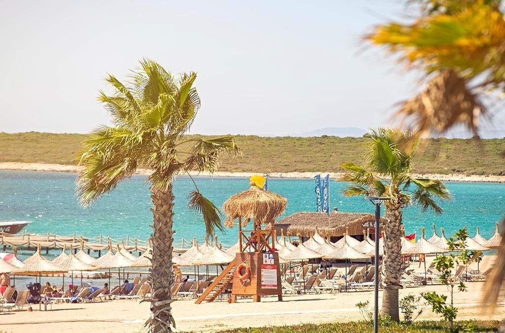 Aquasis De Luxe Resort and SPA 12