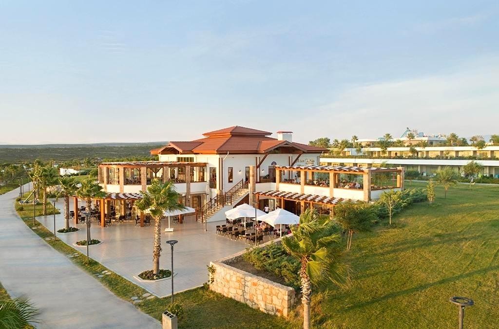 Aquasis De Luxe Resort and SPA 23