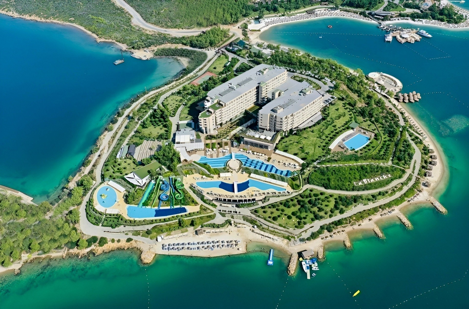 La Blanche Island 27