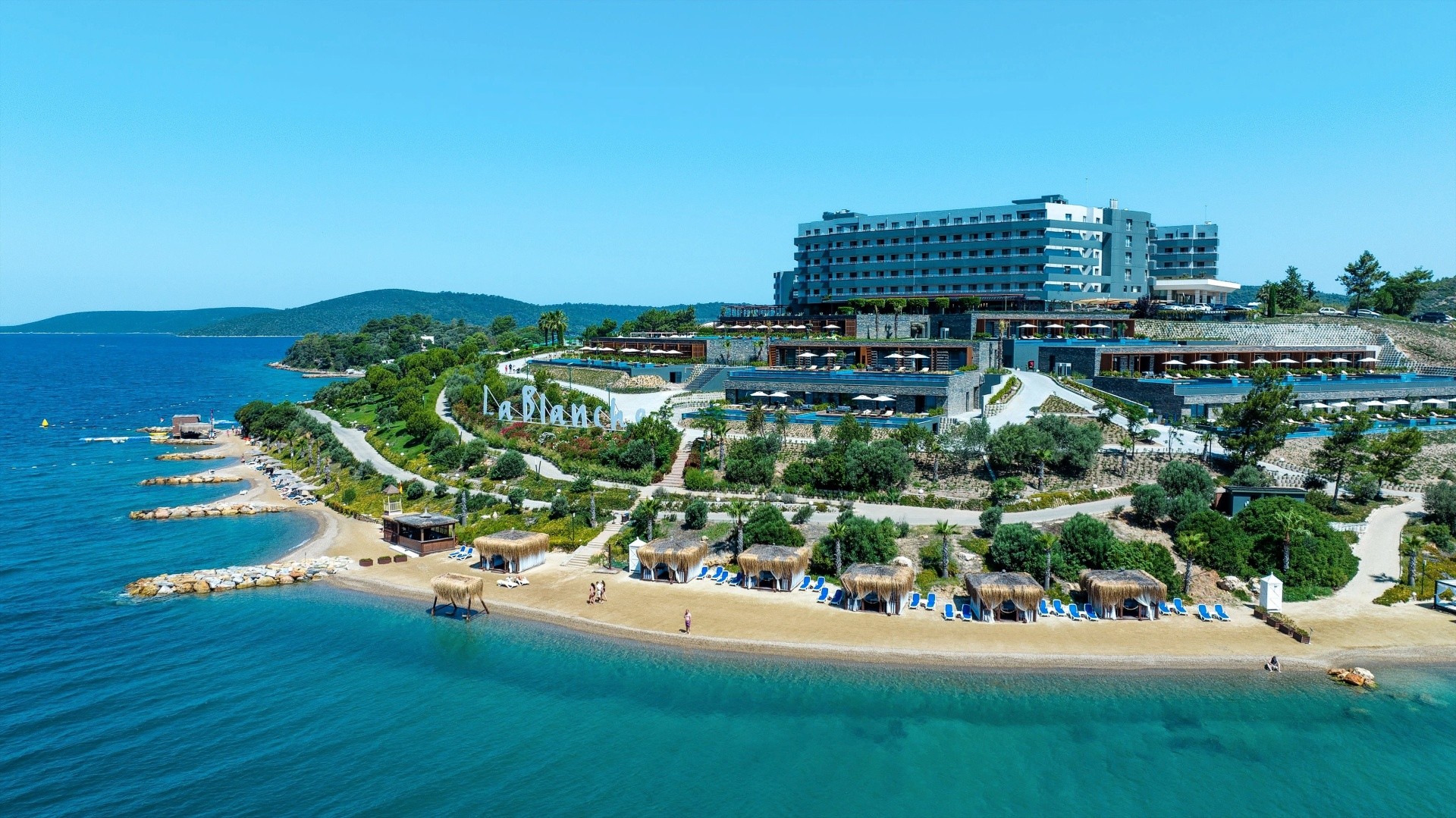 La Blanche Island 29