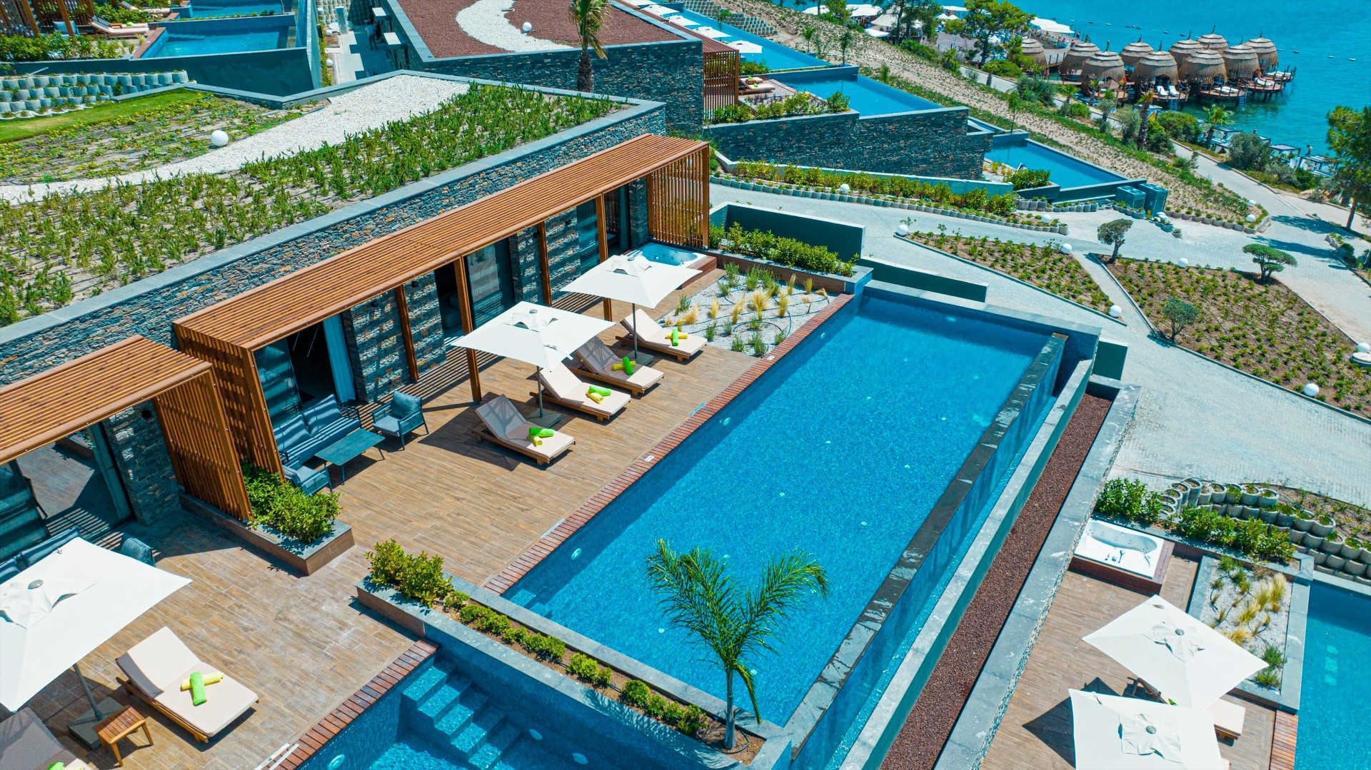 La Blanche Island 36