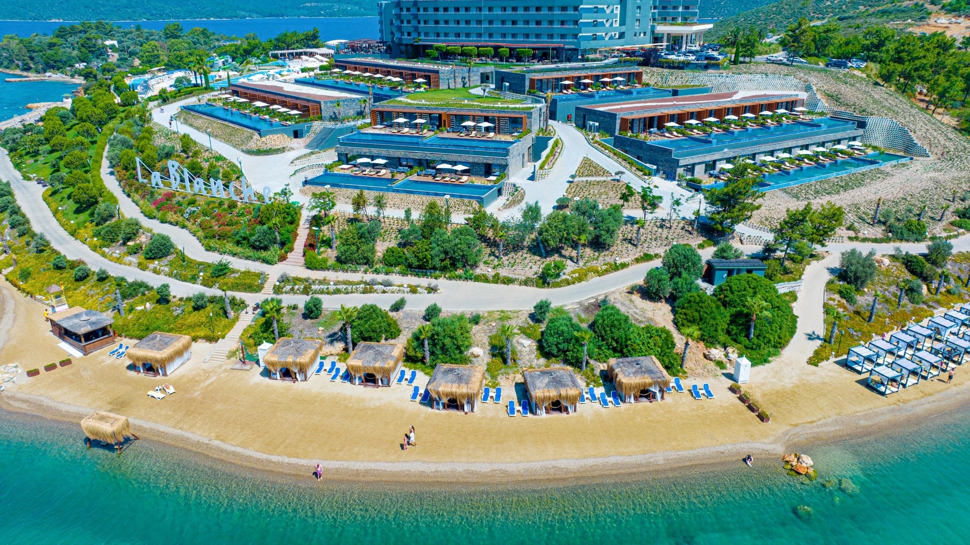 La Blanche Island 37