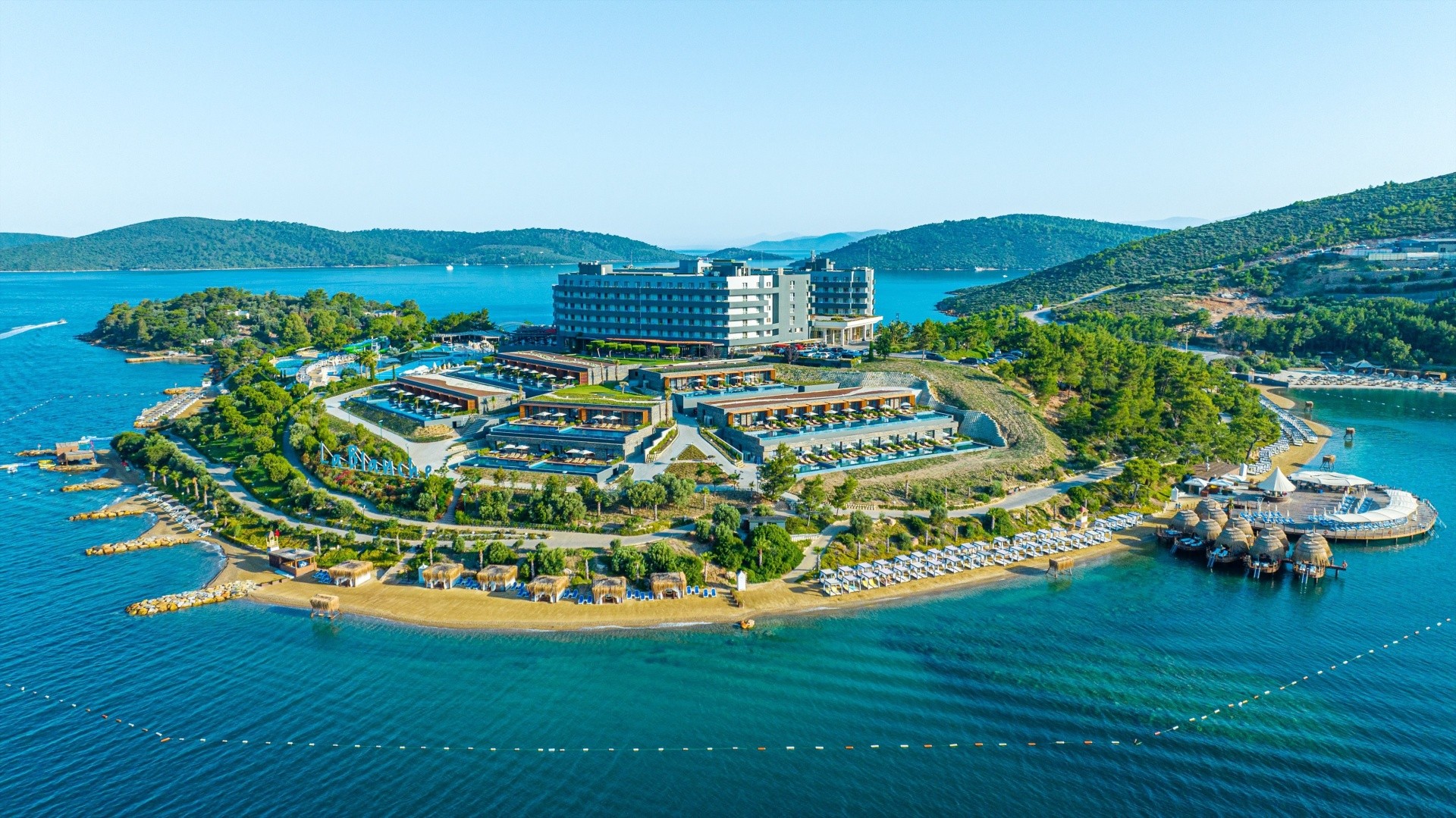 La Blanche Island 32