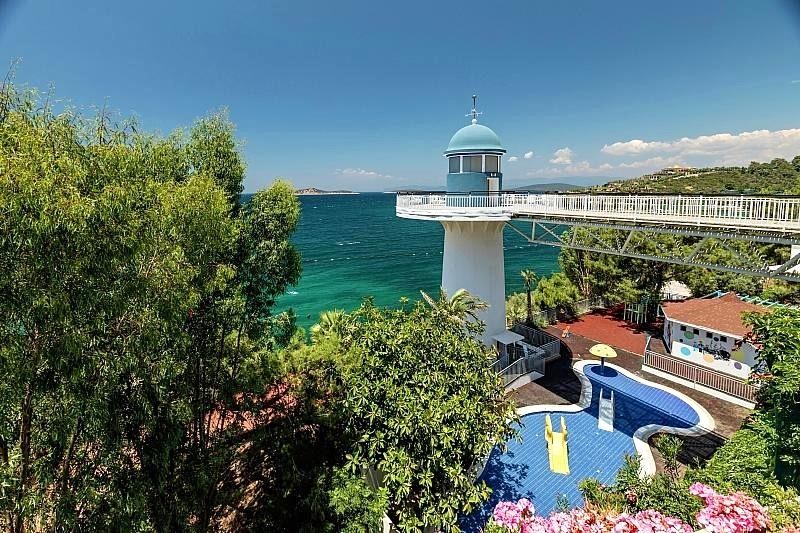 Blue Dreams Resort  7