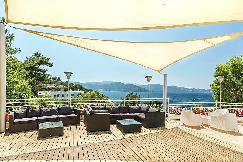 Blue Dreams Resort  14