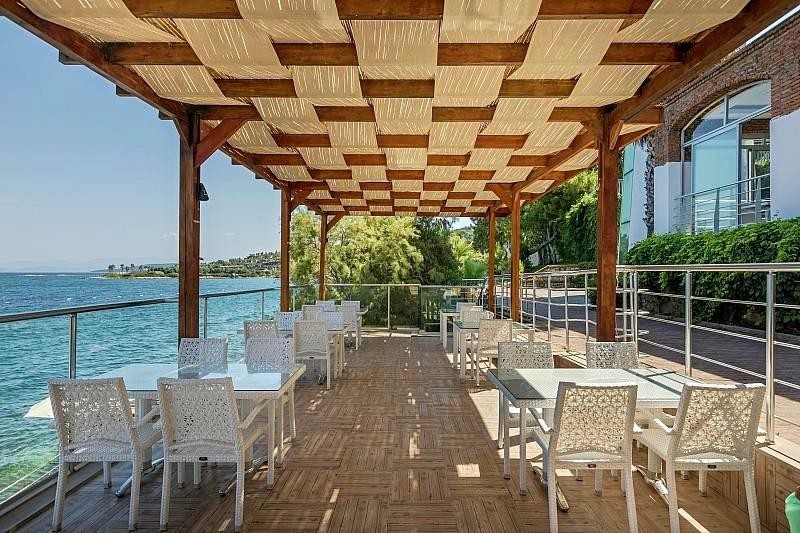 Blue Dreams Resort  12