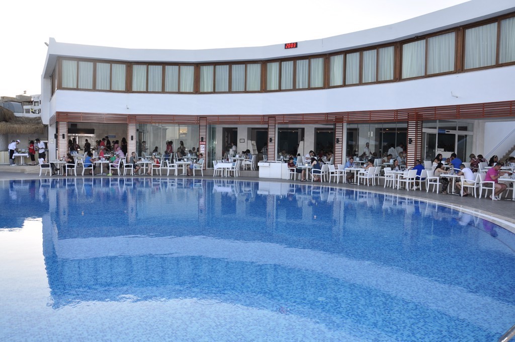 Bendis Beach Hotel – fotka 4