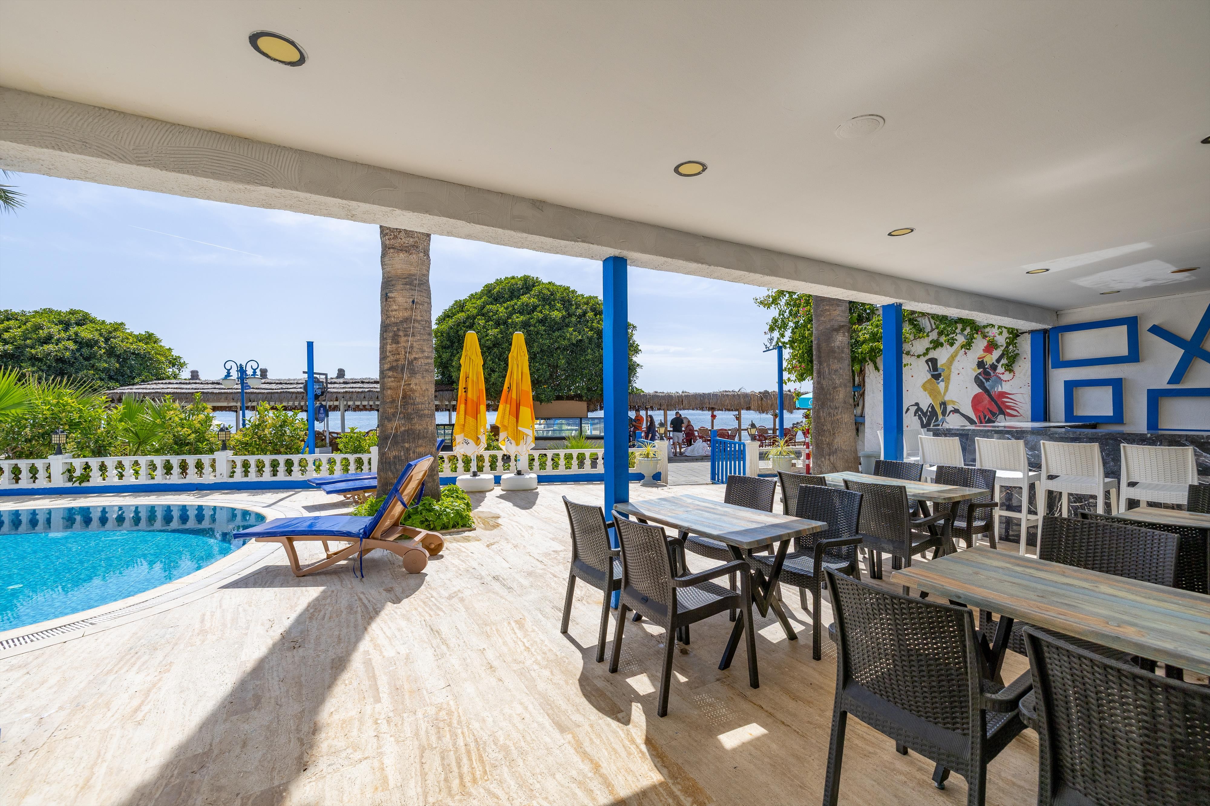 MaxSea Beach Hotel 6