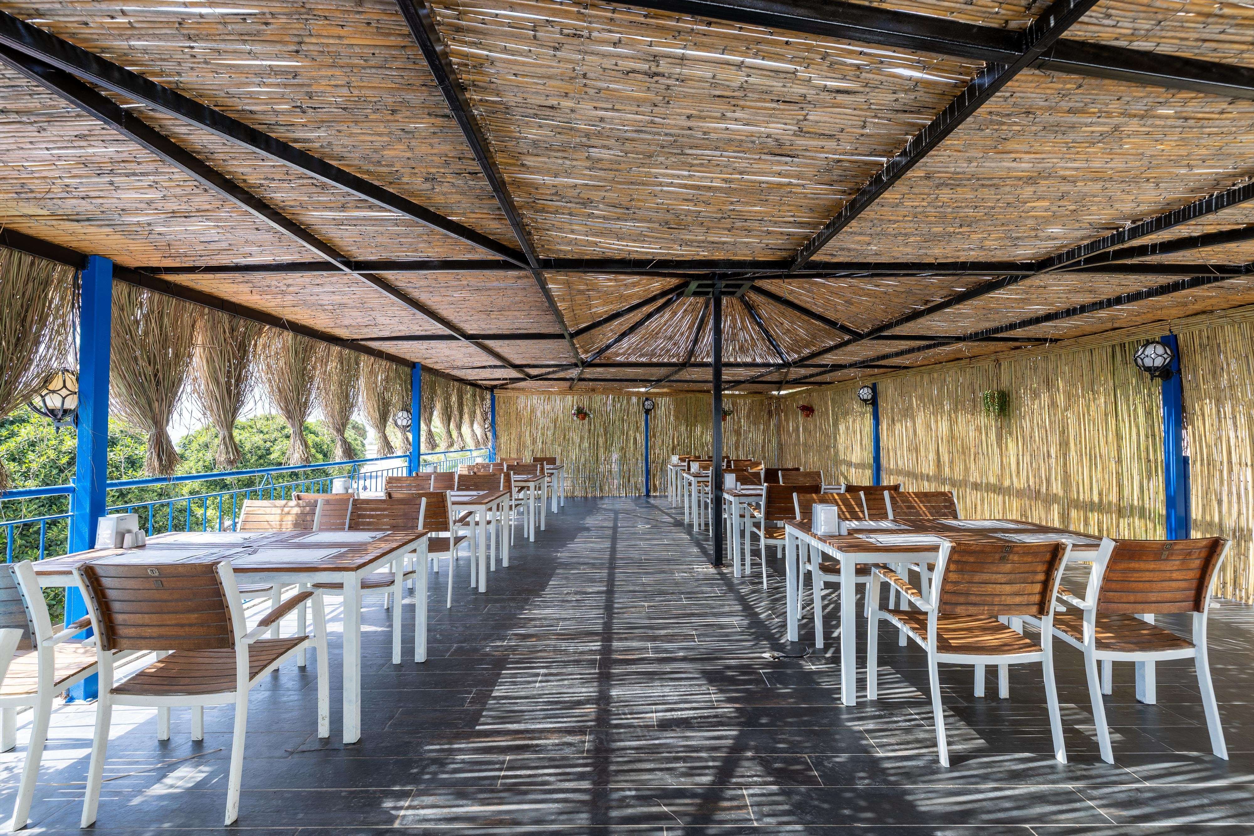 MaxSea Beach Hotel 9