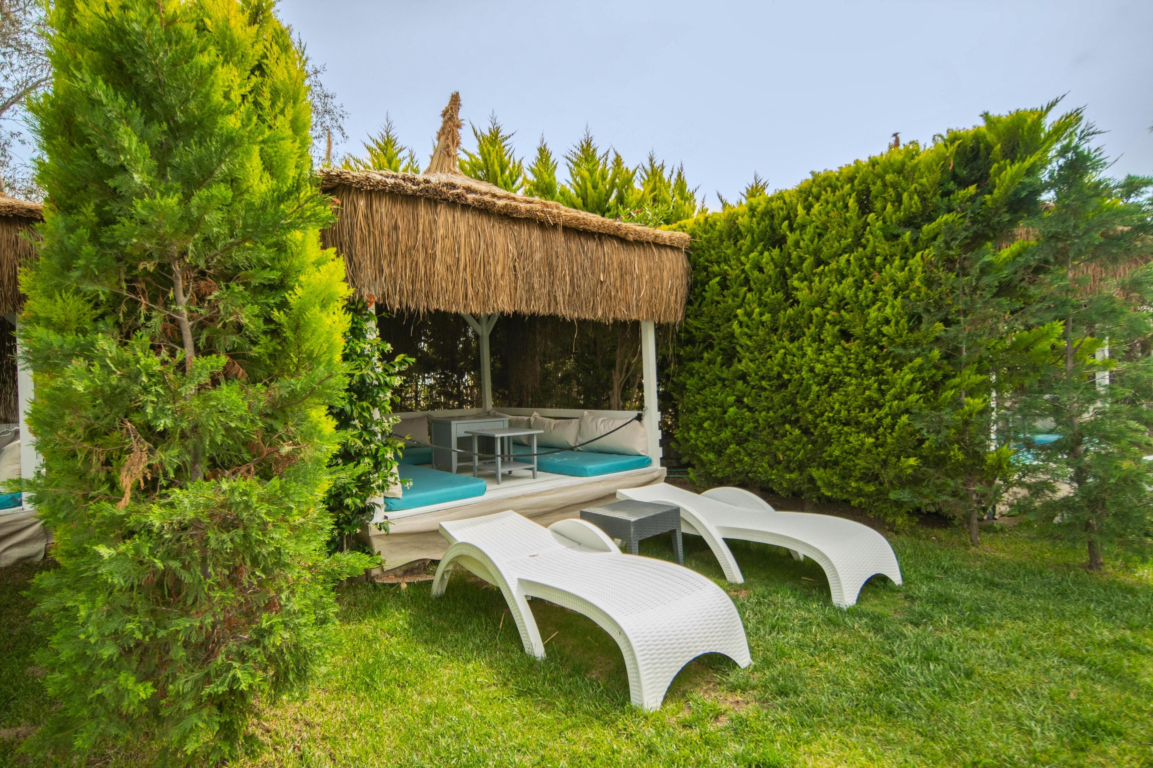 Tiana Beach Hotel 35