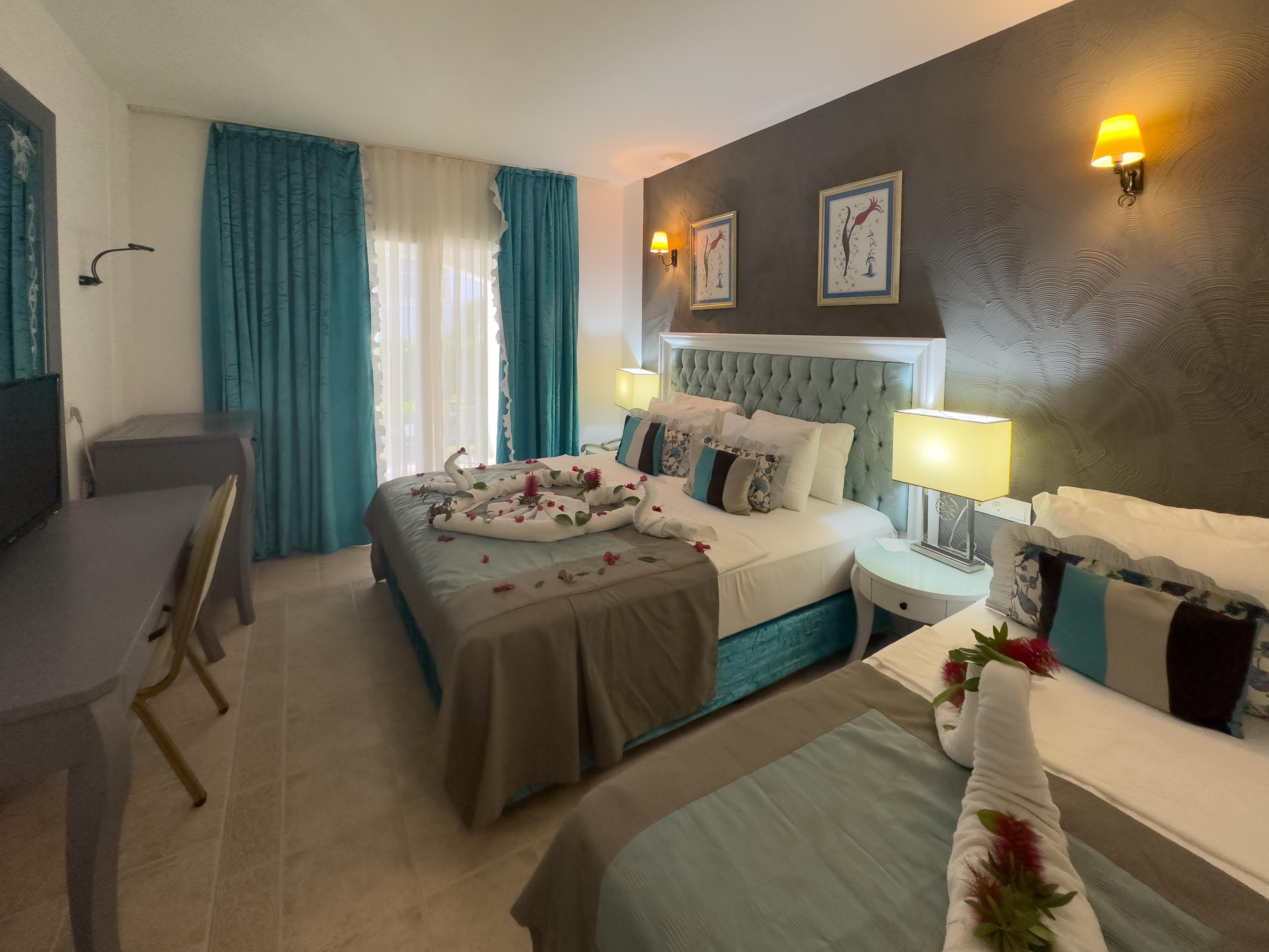 Tiana Beach Hotel 10