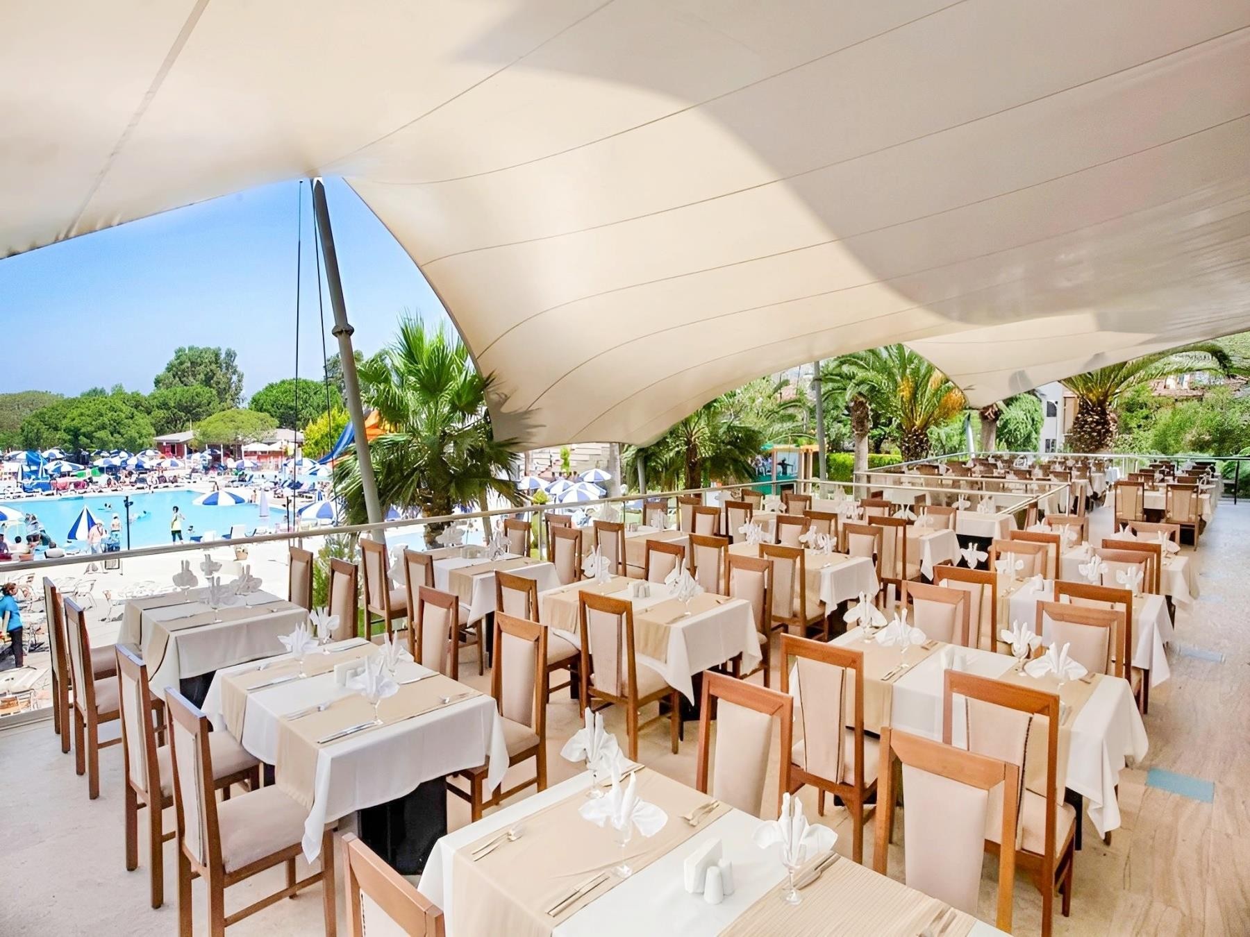 Batihan Beach Resort 24