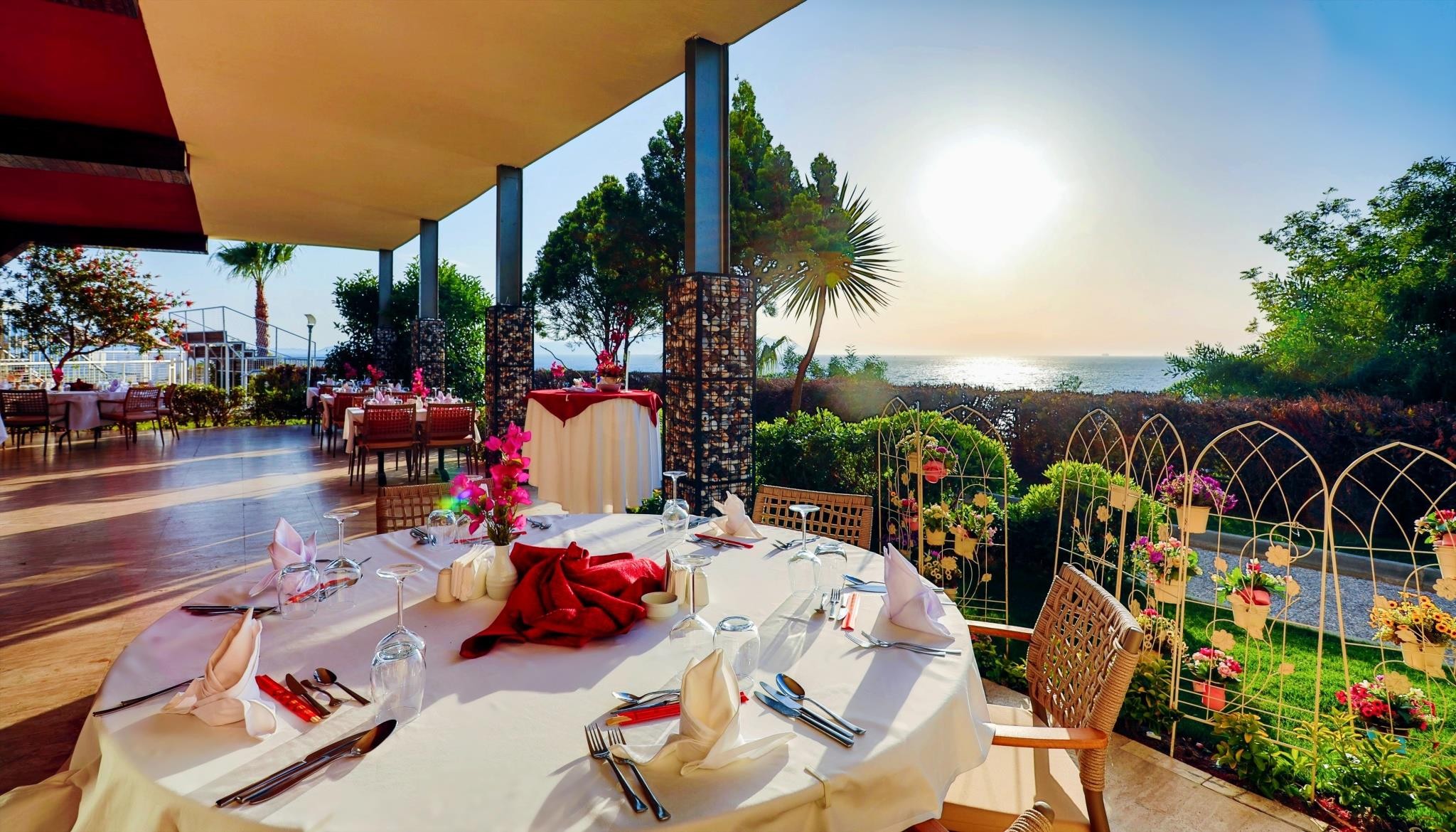 Sealight Resort Hotel 37