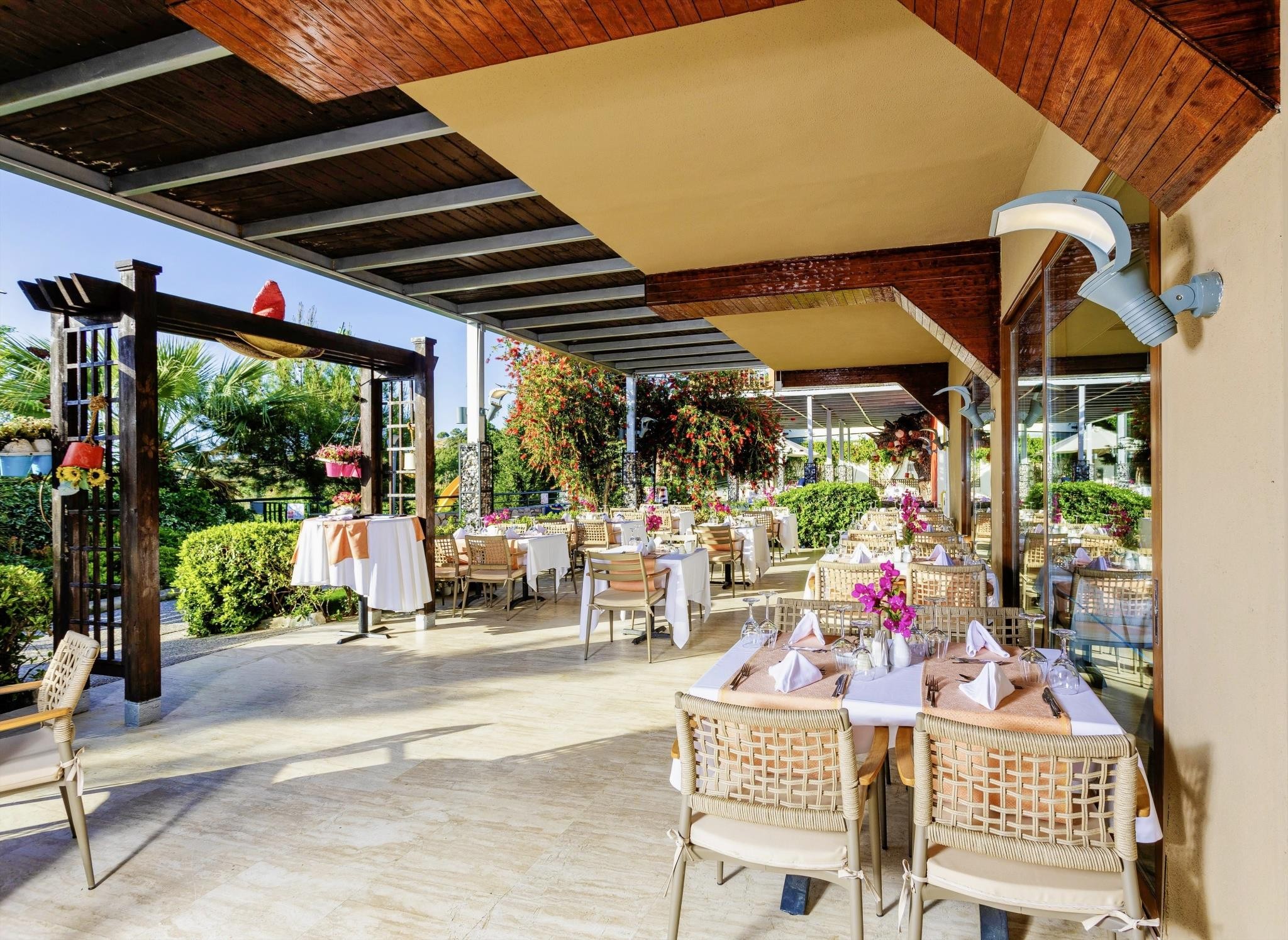 Sealight Resort Hotel 38