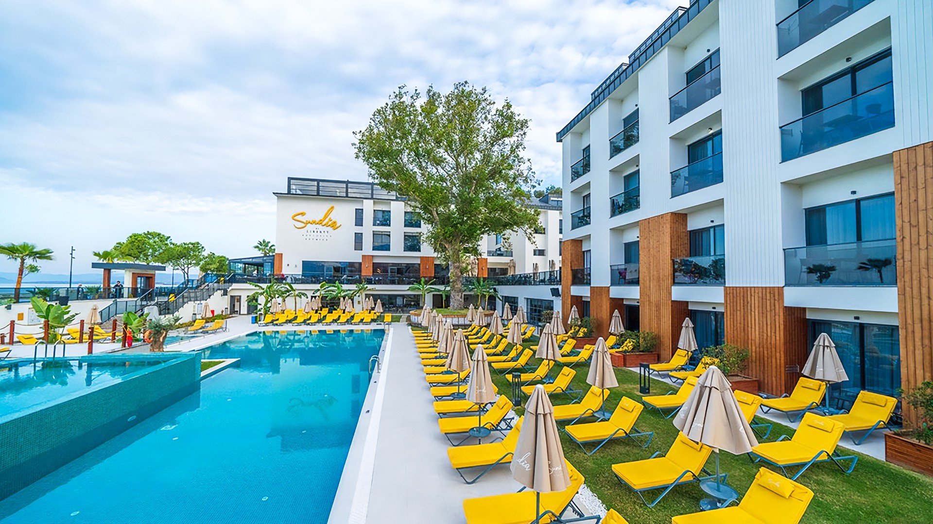 Sundia Exclusive By Liberty Fethiye