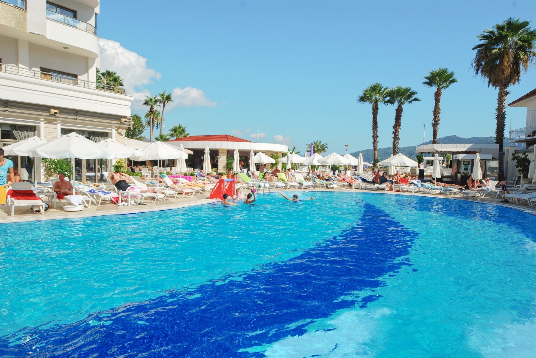 Golden Rock Beach Hotel 6