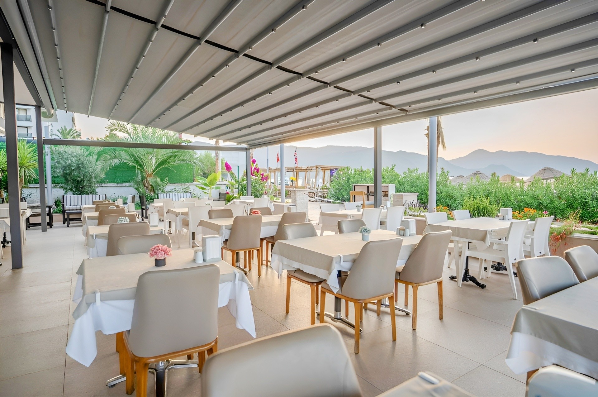 Pasa Garden Beach Hotel 10