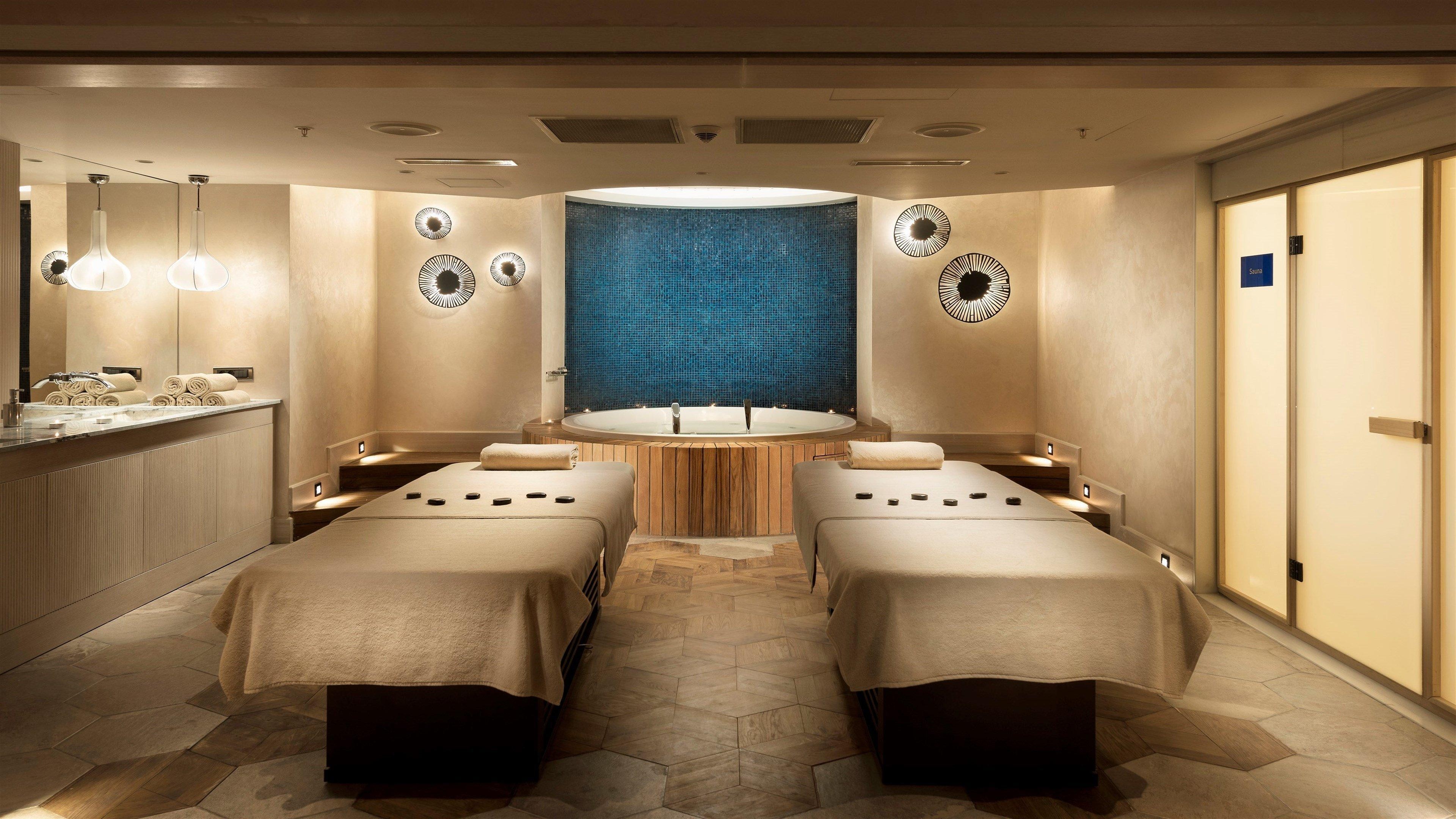 Crowne Plaza Istanbul - Florya 12