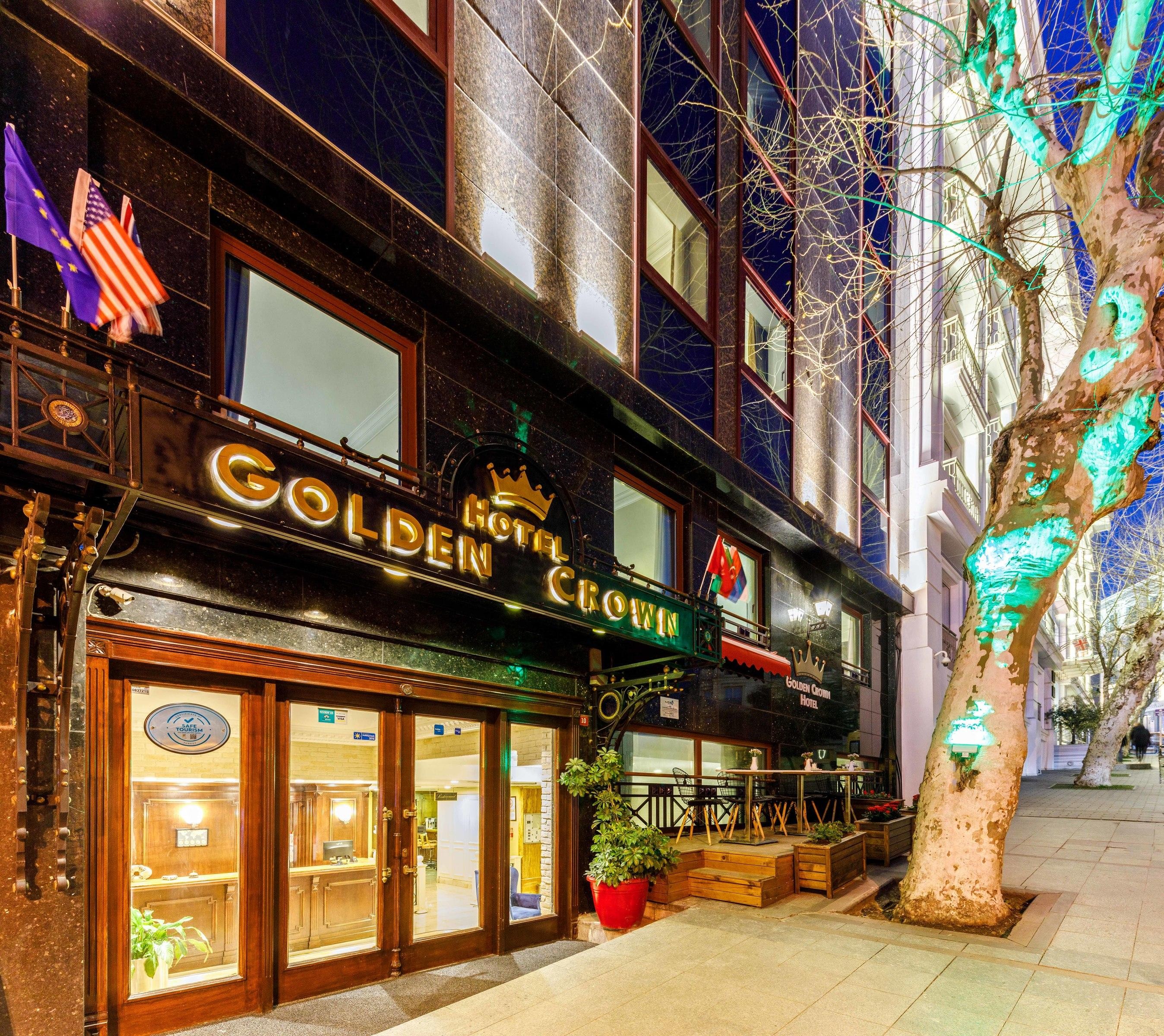 Golden Crown Hotel 9