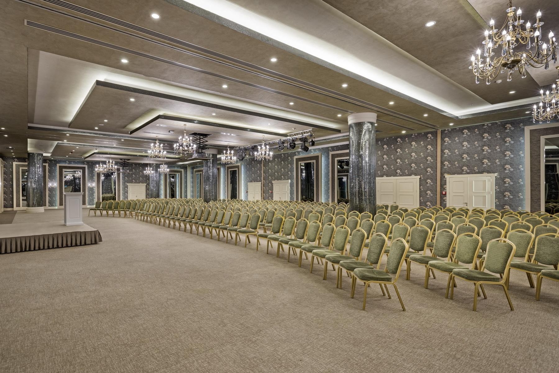 Limak Eurasia Luxury Hotel 8