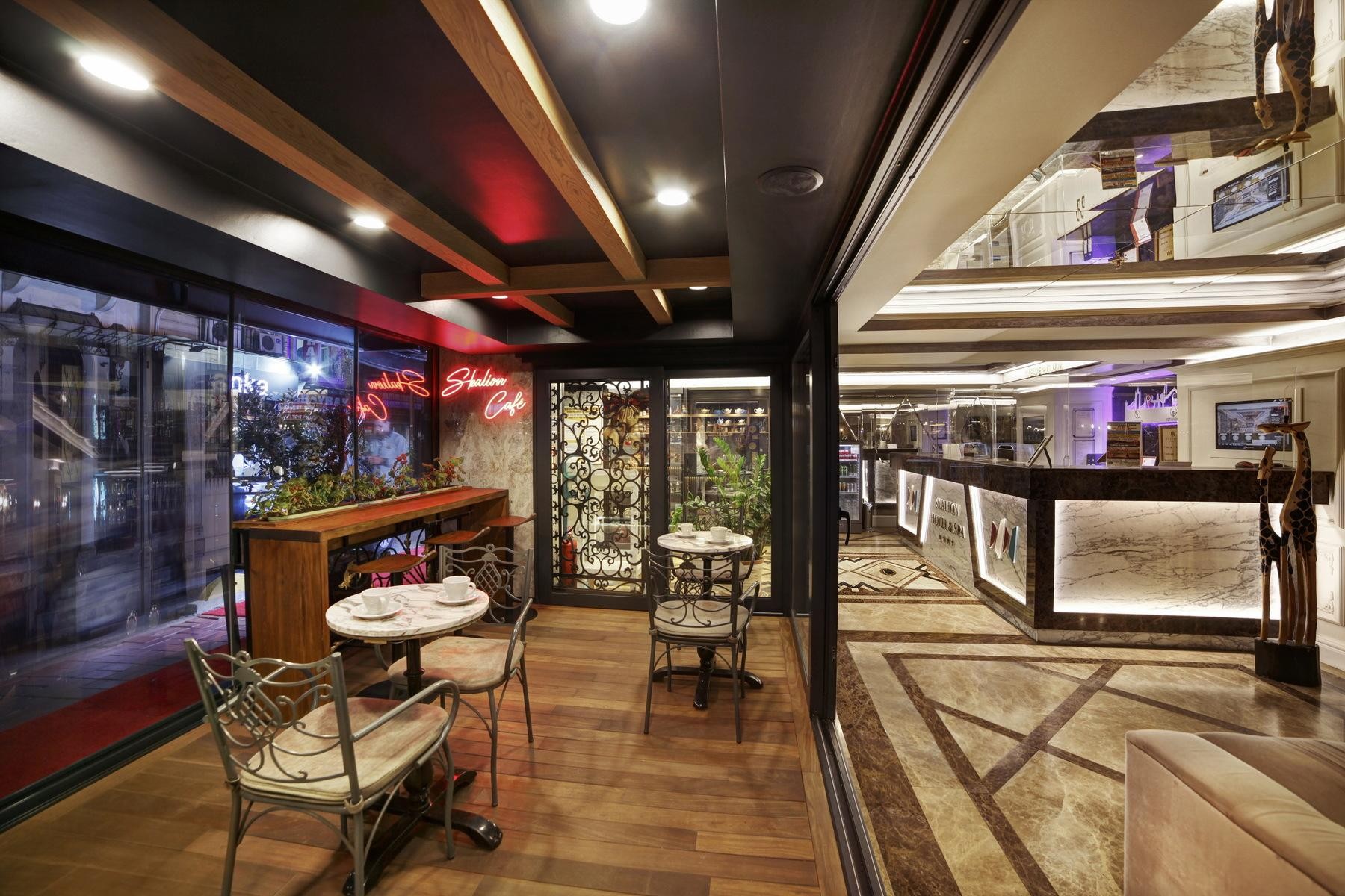 Skalion Hotel and Spa 11