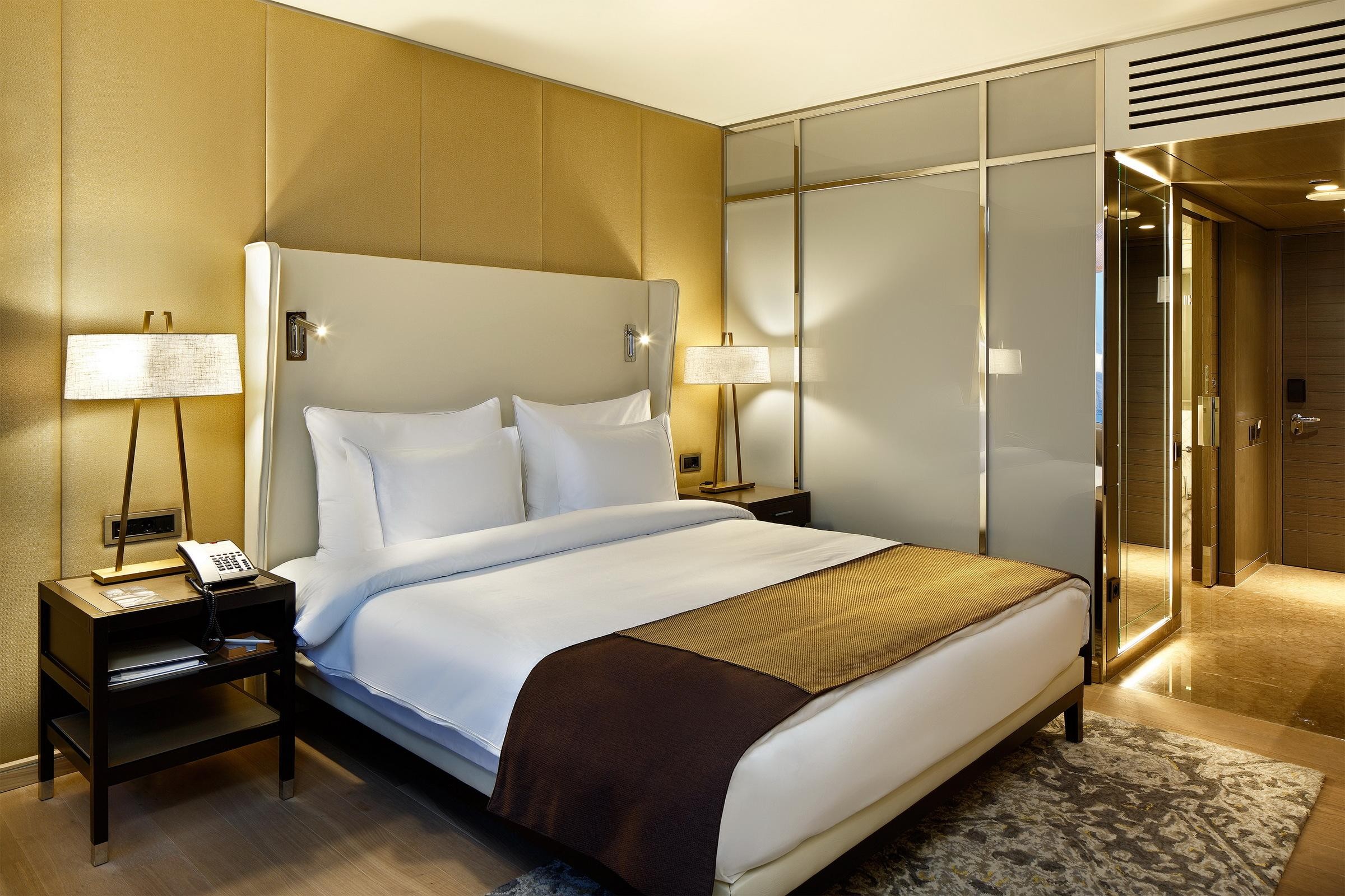 The Marmara Taksim 6