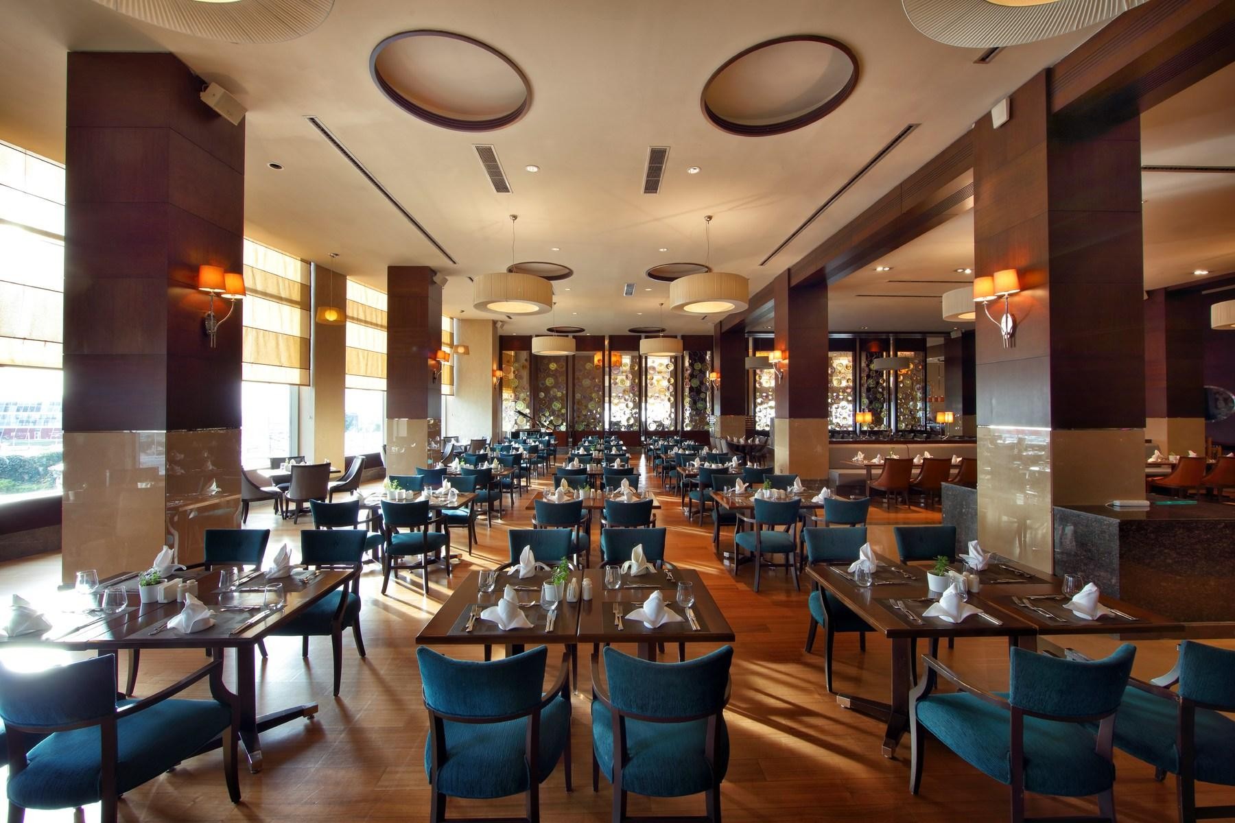 Titanic Business Kartal