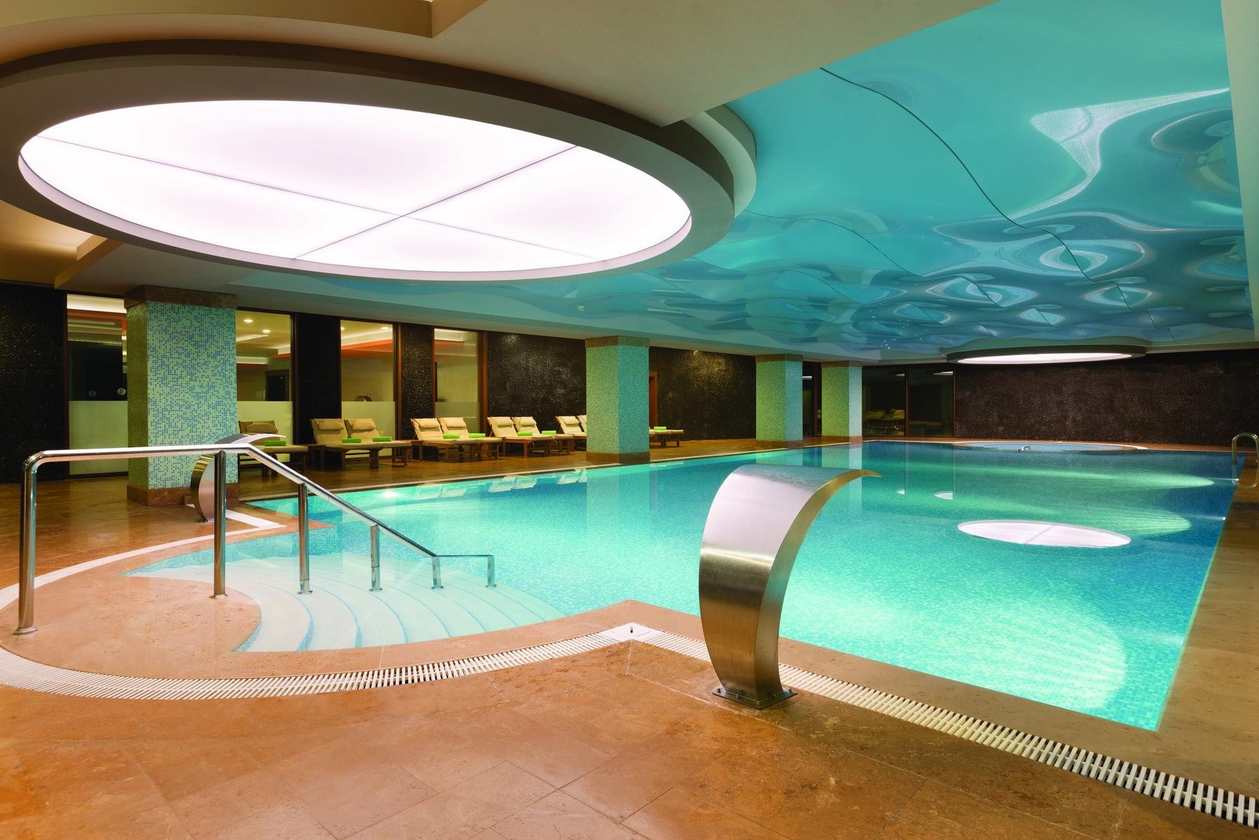 Ramada Plaza Antalya 9