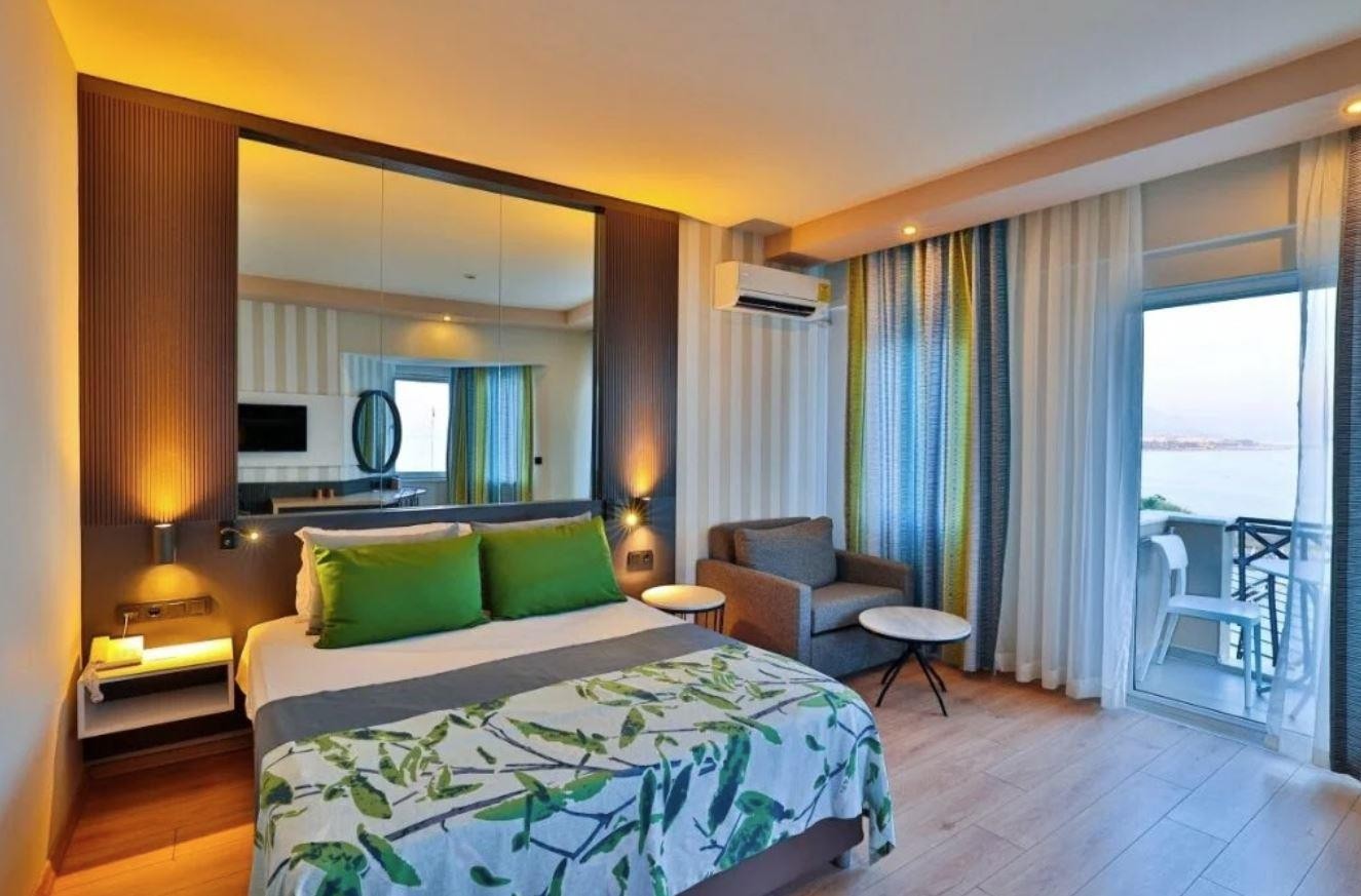 EOS Beach Resort by Selene 14