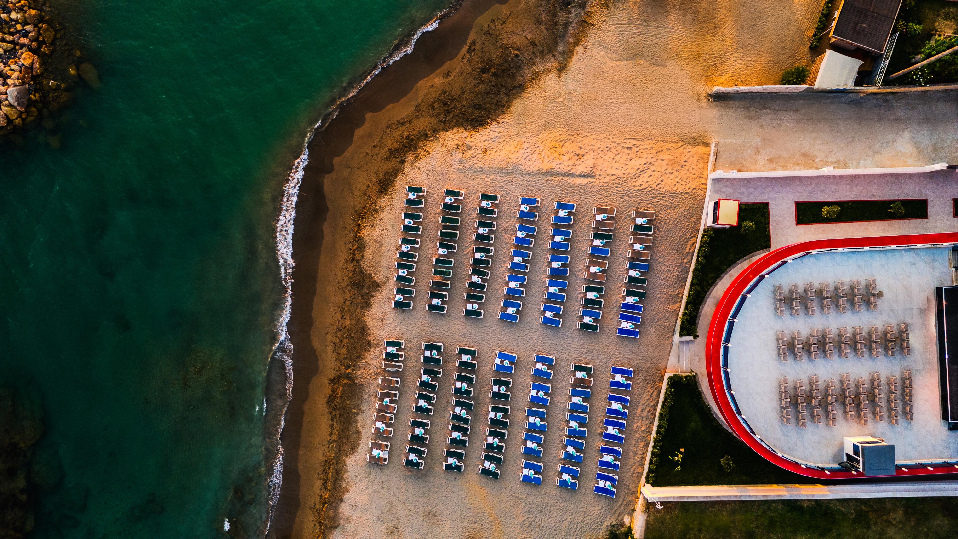 Granada Luxury Red 3