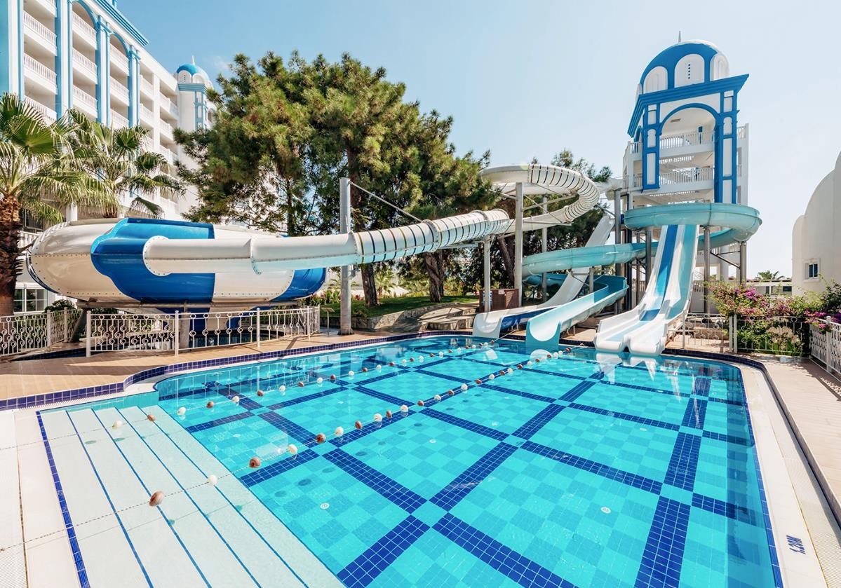 Rubi Platinum Spa Resort And Suite 3