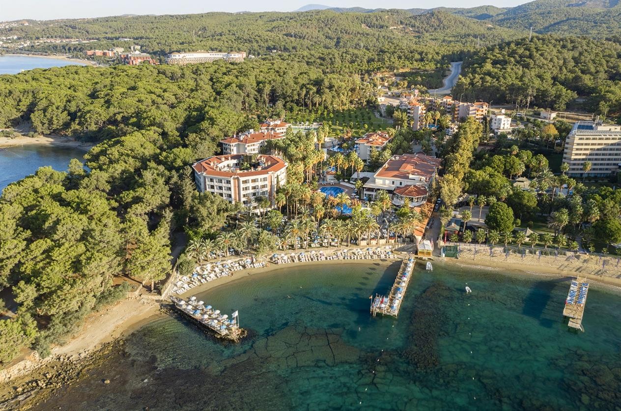 Utopia Resort And Residence 8